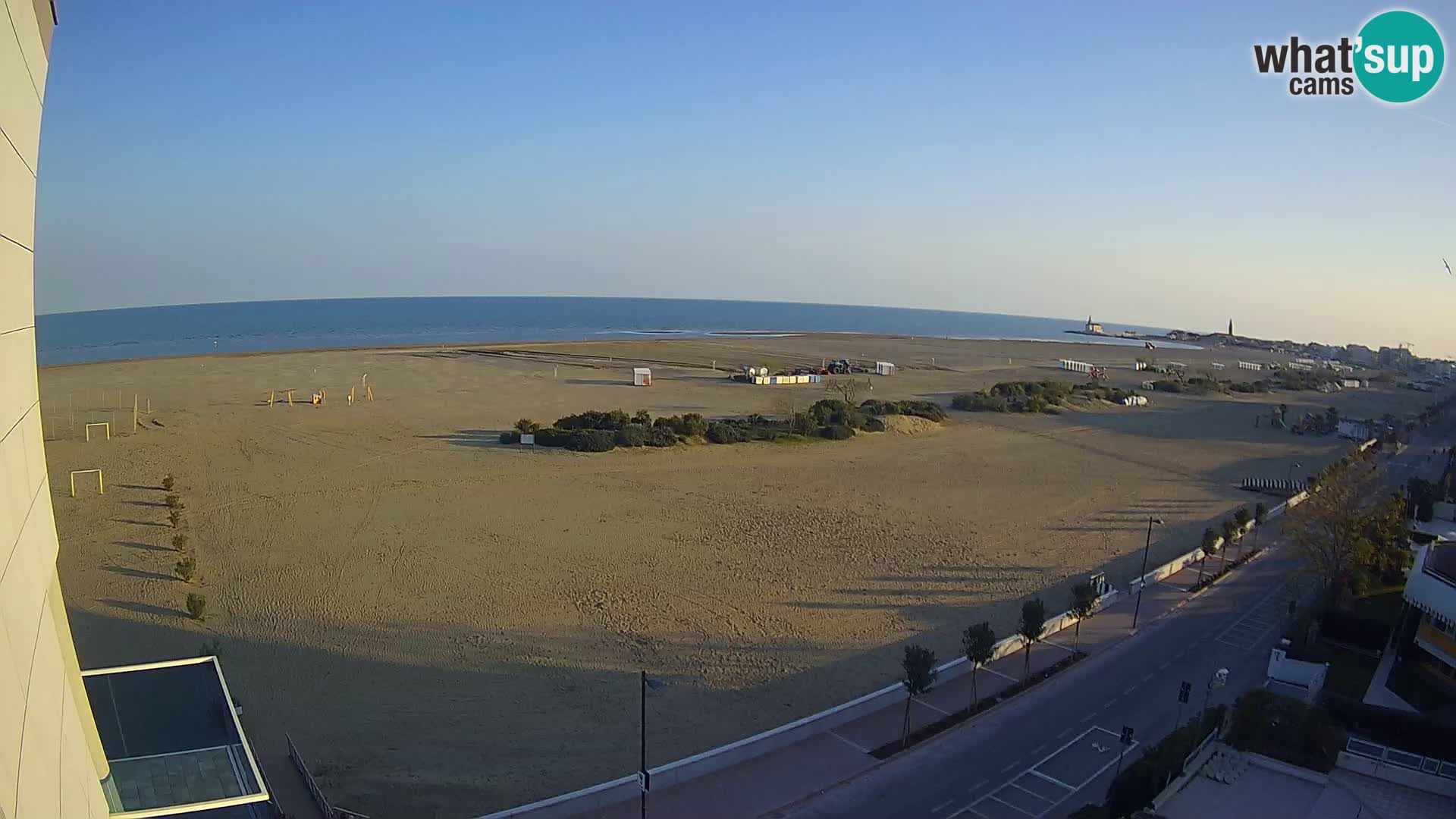 Hotel Panoramic u živo Caorle plaža Levante web kamera – Italija