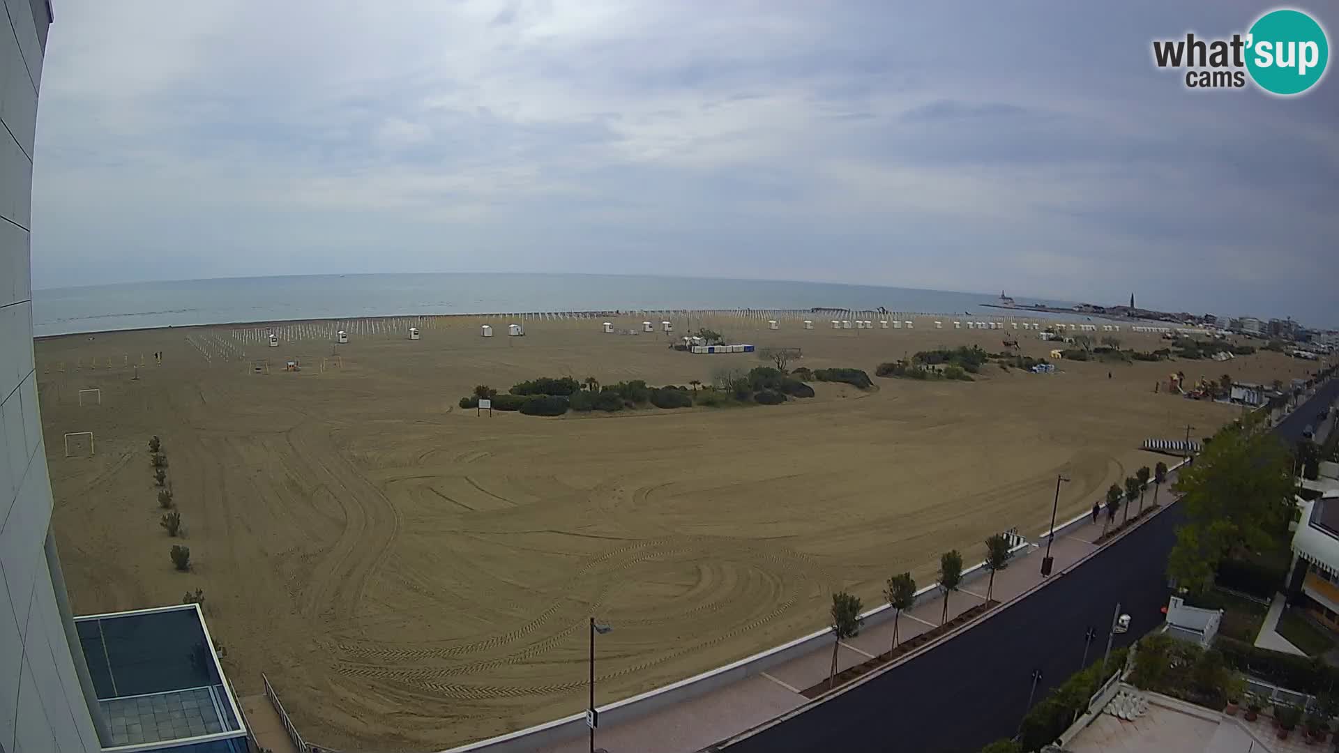 Hotel Panoramic v živo Caorle plaža Levante spletna kamera – Italija