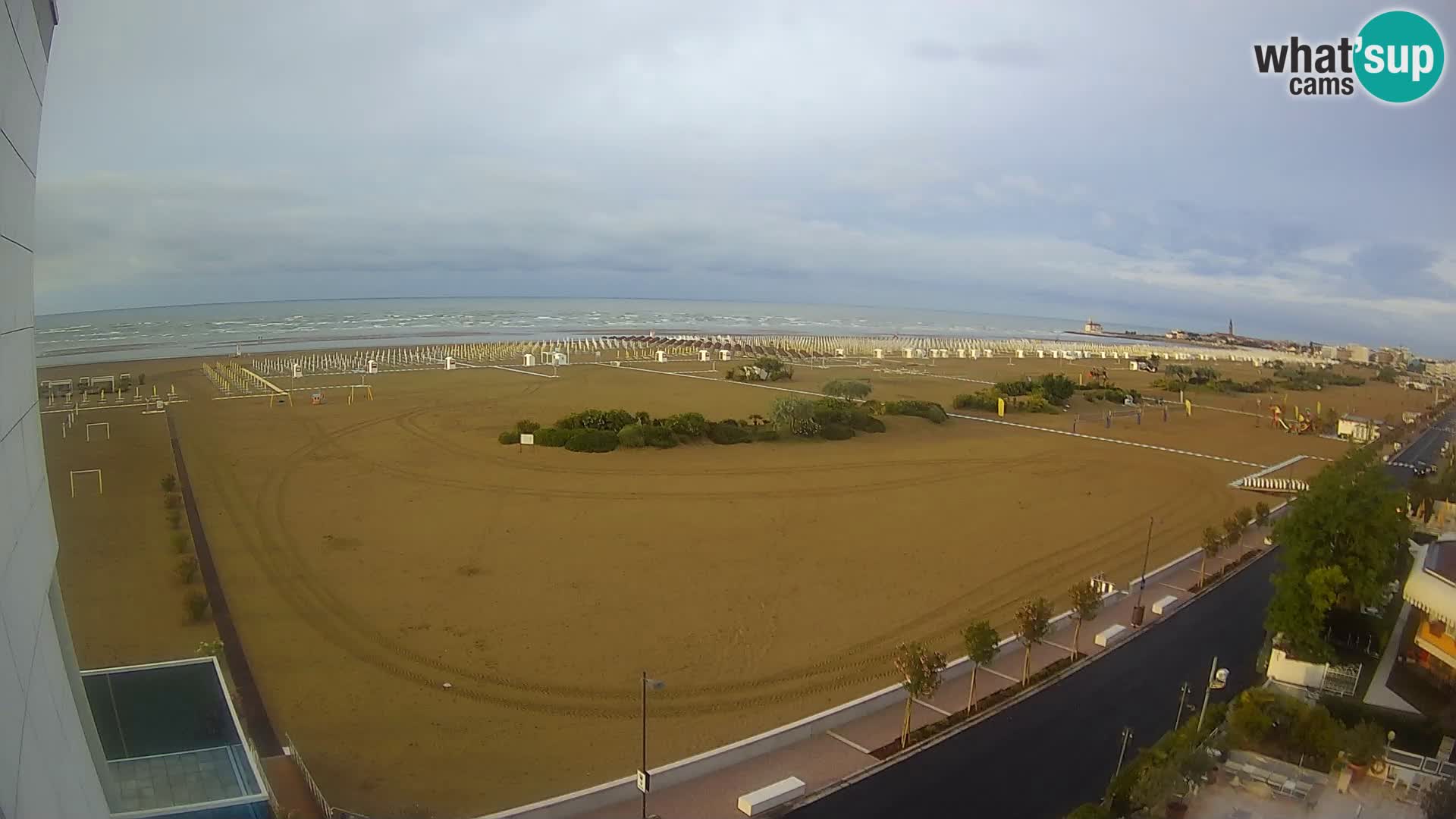 Hotel Panoramic v živo Caorle plaža Levante spletna kamera – Italija