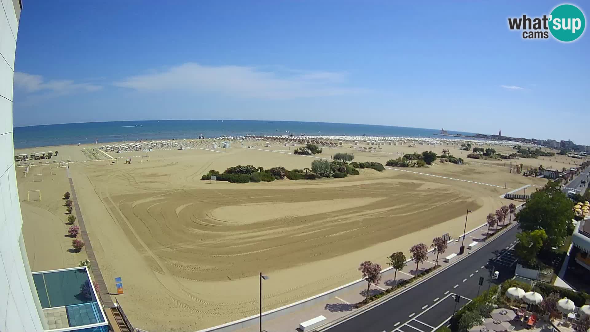 Hotel Panoramic v živo Caorle plaža Levante spletna kamera – Italija