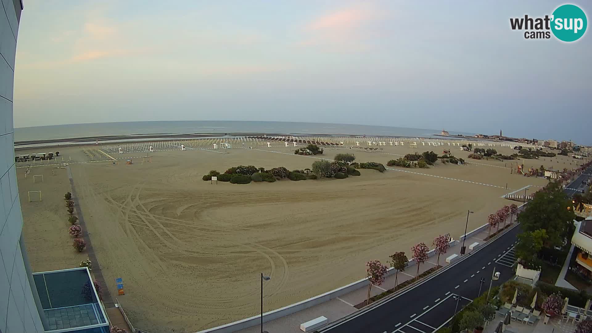 Hotel Panoramic u živo Caorle plaža Levante web kamera – Italija