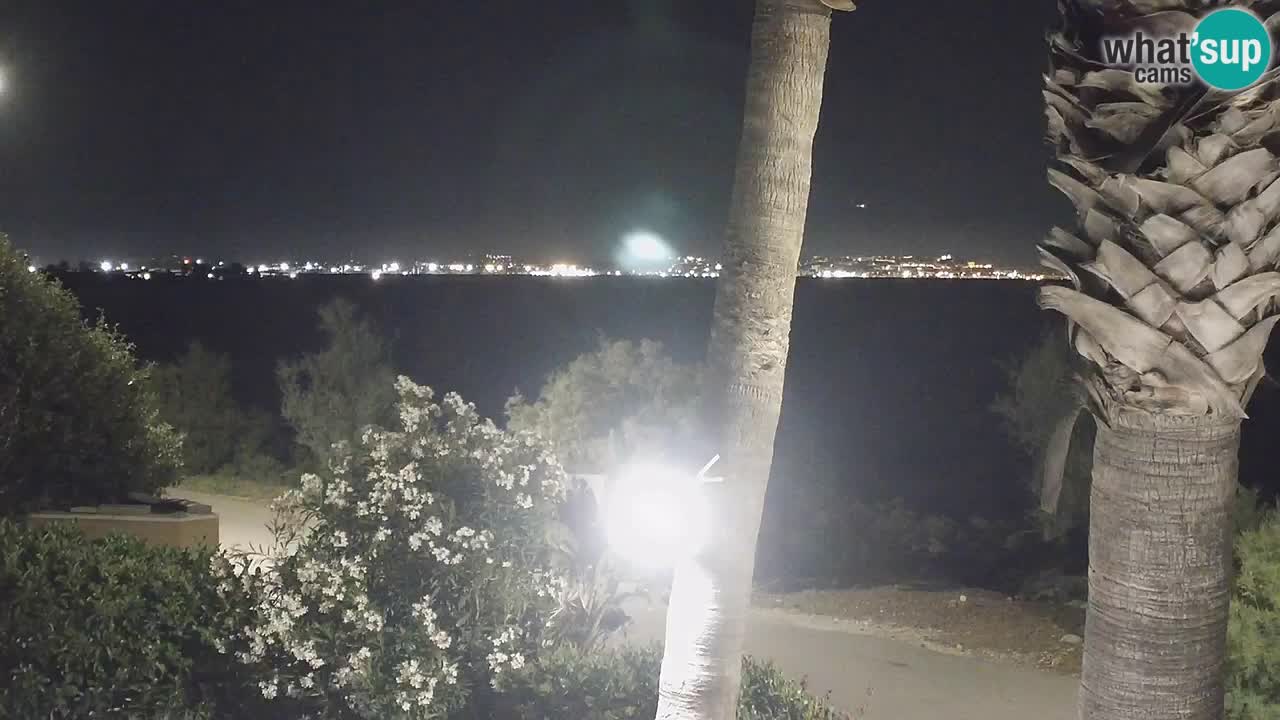 Spletna kamera v živo Capoterra – plaža La Maddalena – Sardinija – Italija