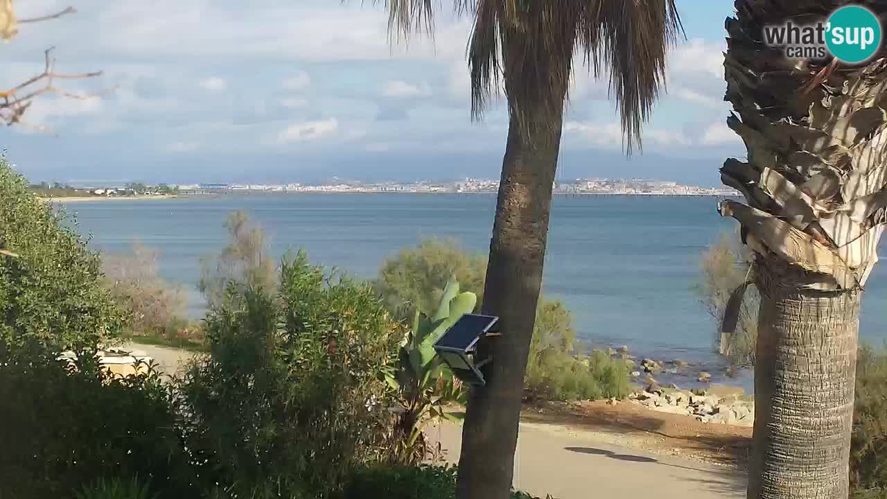 Spletna kamera v živo Capoterra – plaža La Maddalena – Sardinija – Italija