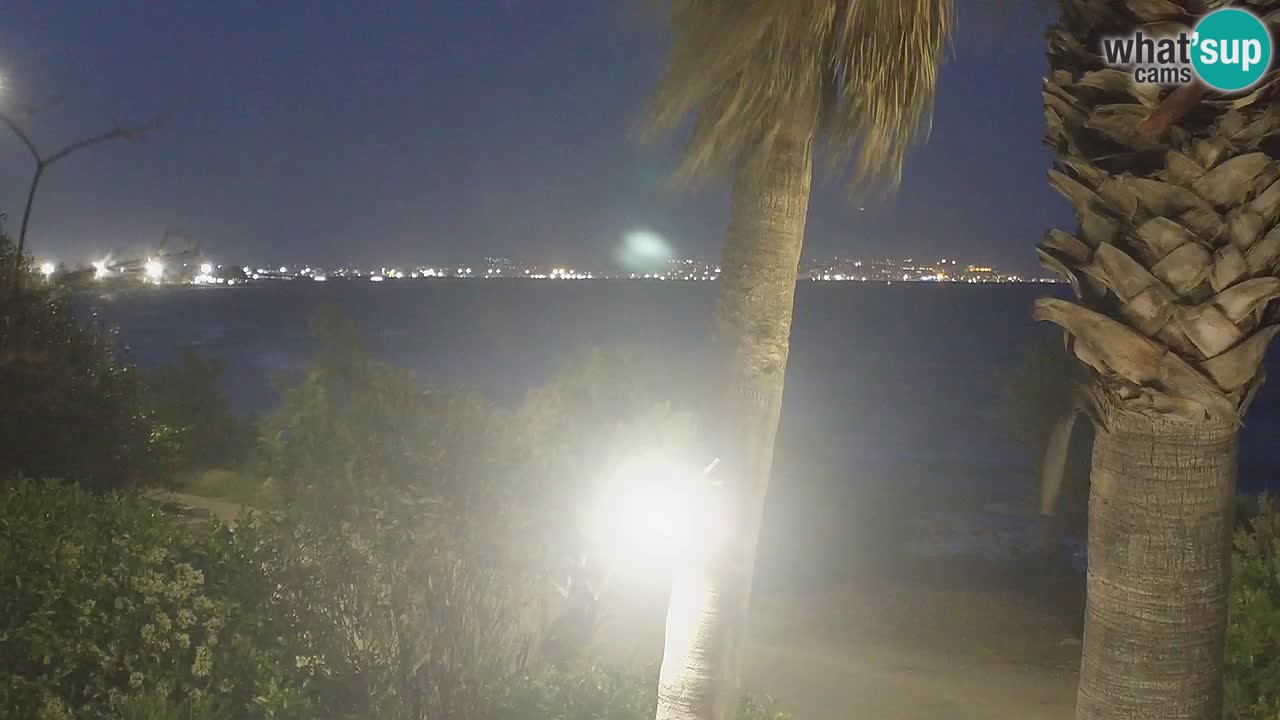 Spletna kamera v živo Capoterra – plaža La Maddalena – Sardinija – Italija