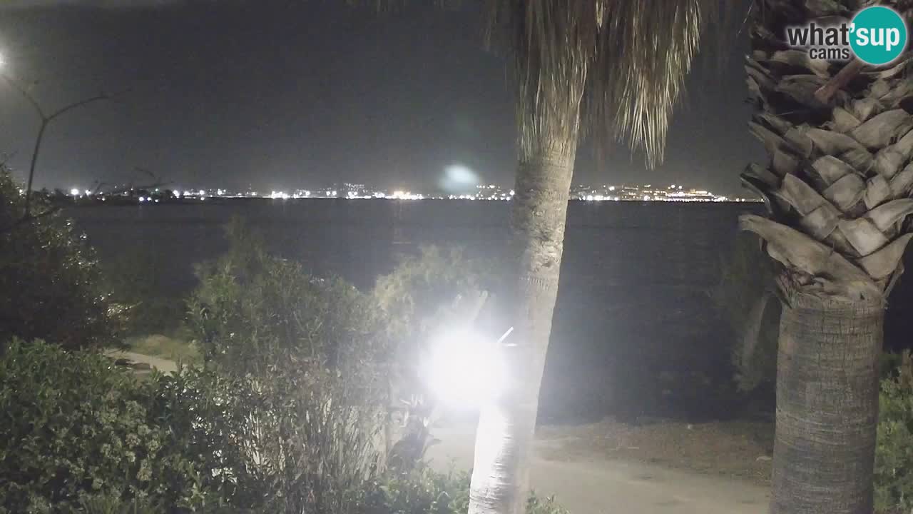 Spletna kamera v živo Capoterra – plaža La Maddalena – Sardinija – Italija