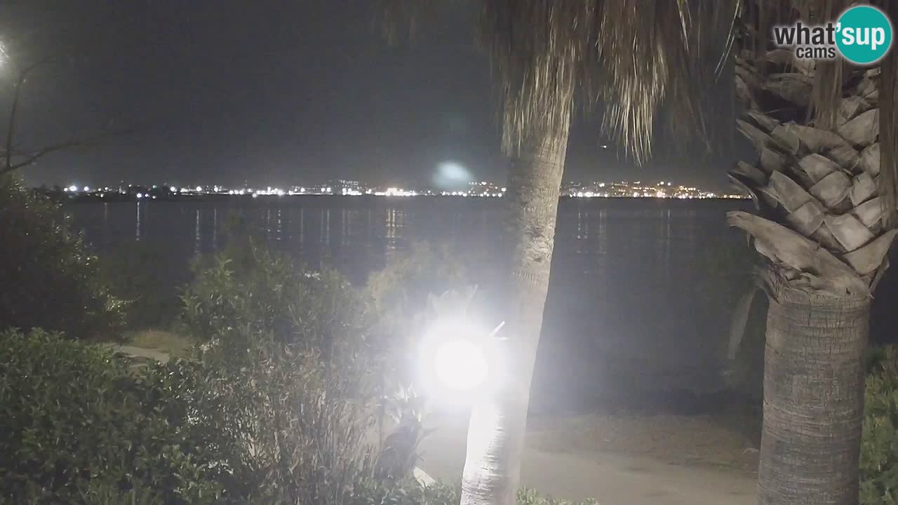 Spletna kamera v živo Capoterra – plaža La Maddalena – Sardinija – Italija