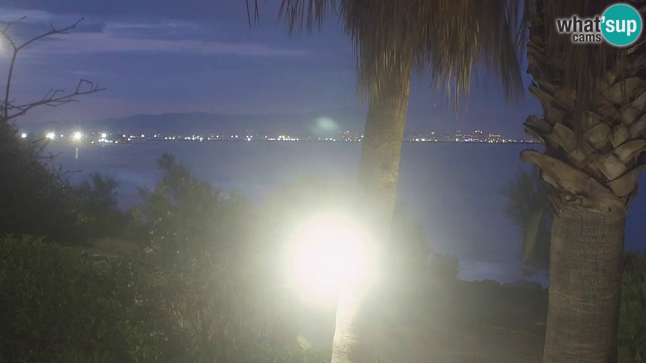 Spletna kamera v živo Capoterra – plaža La Maddalena – Sardinija – Italija