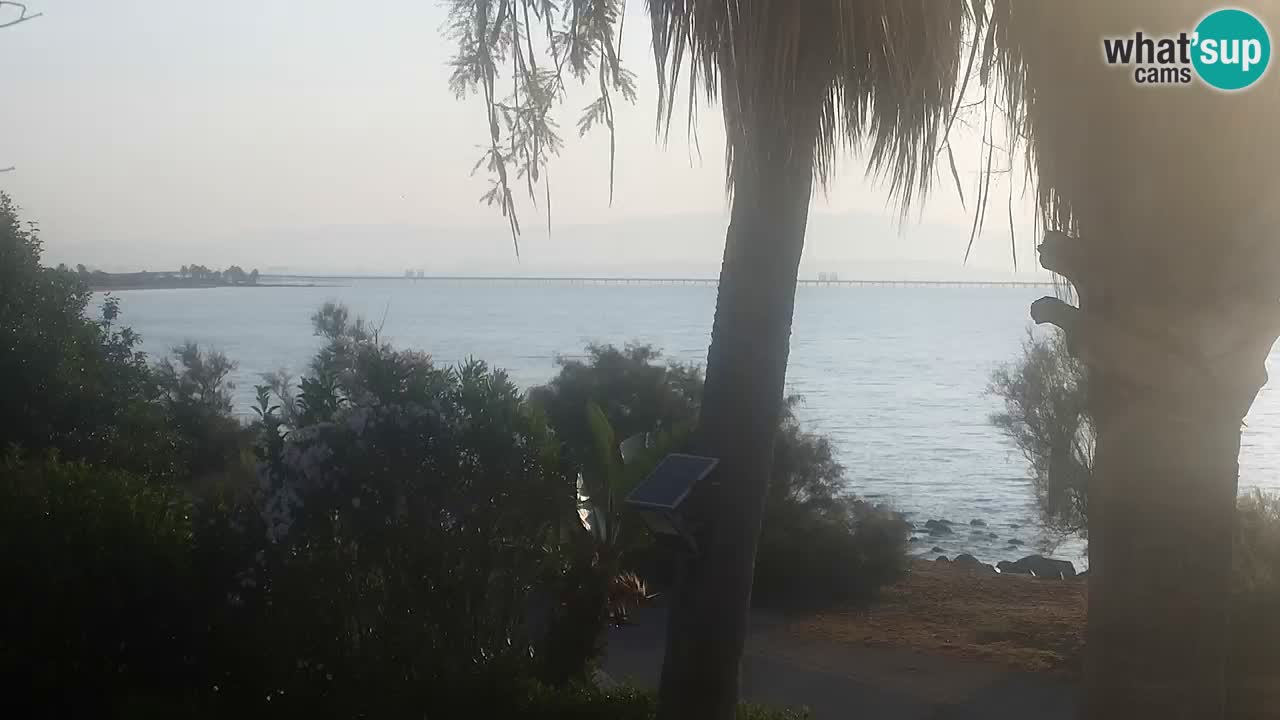 Spletna kamera v živo Capoterra – plaža La Maddalena – Sardinija – Italija