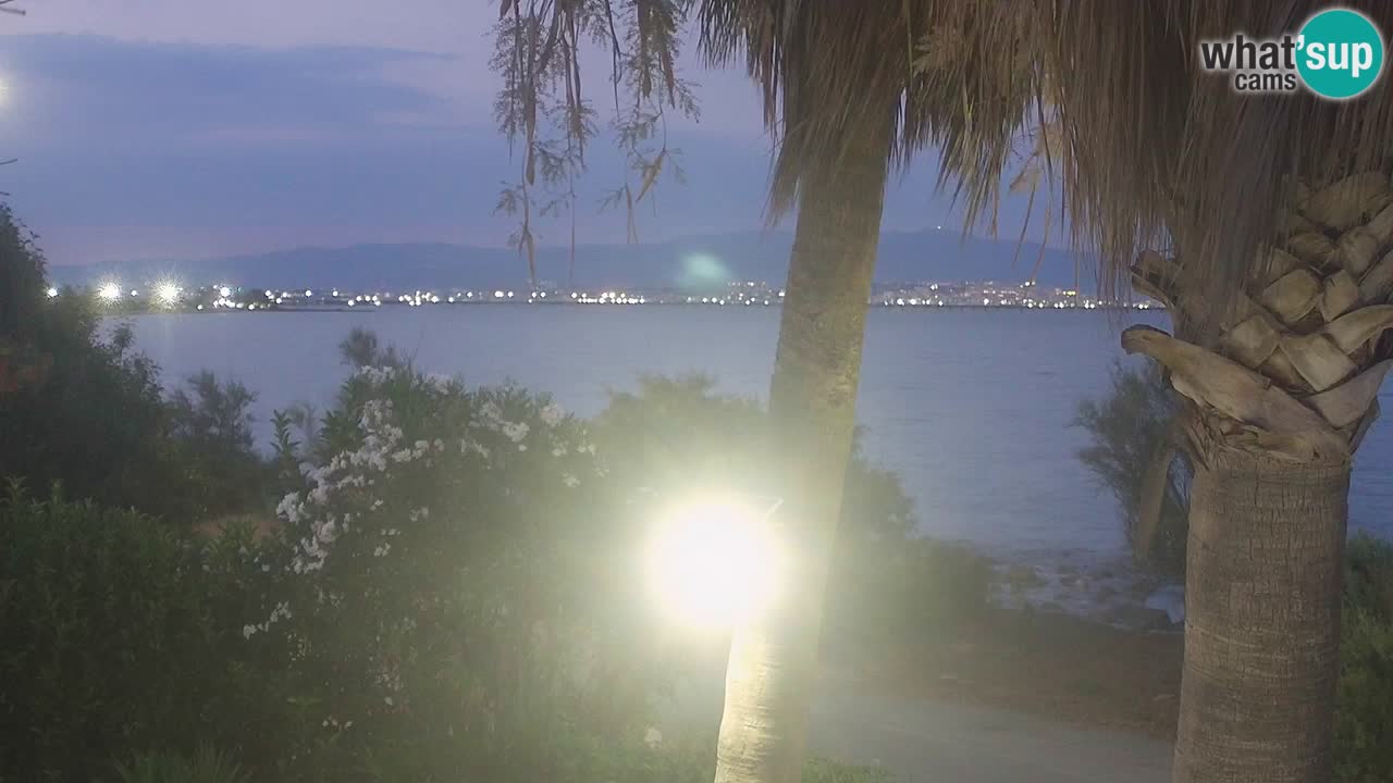 Web kamera uživo Capoterra – plaža La Maddalena – Sardinija – Italija