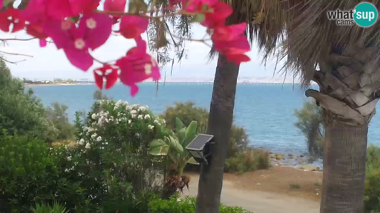 Web kamera uživo Capoterra – plaža La Maddalena – Sardinija – Italija
