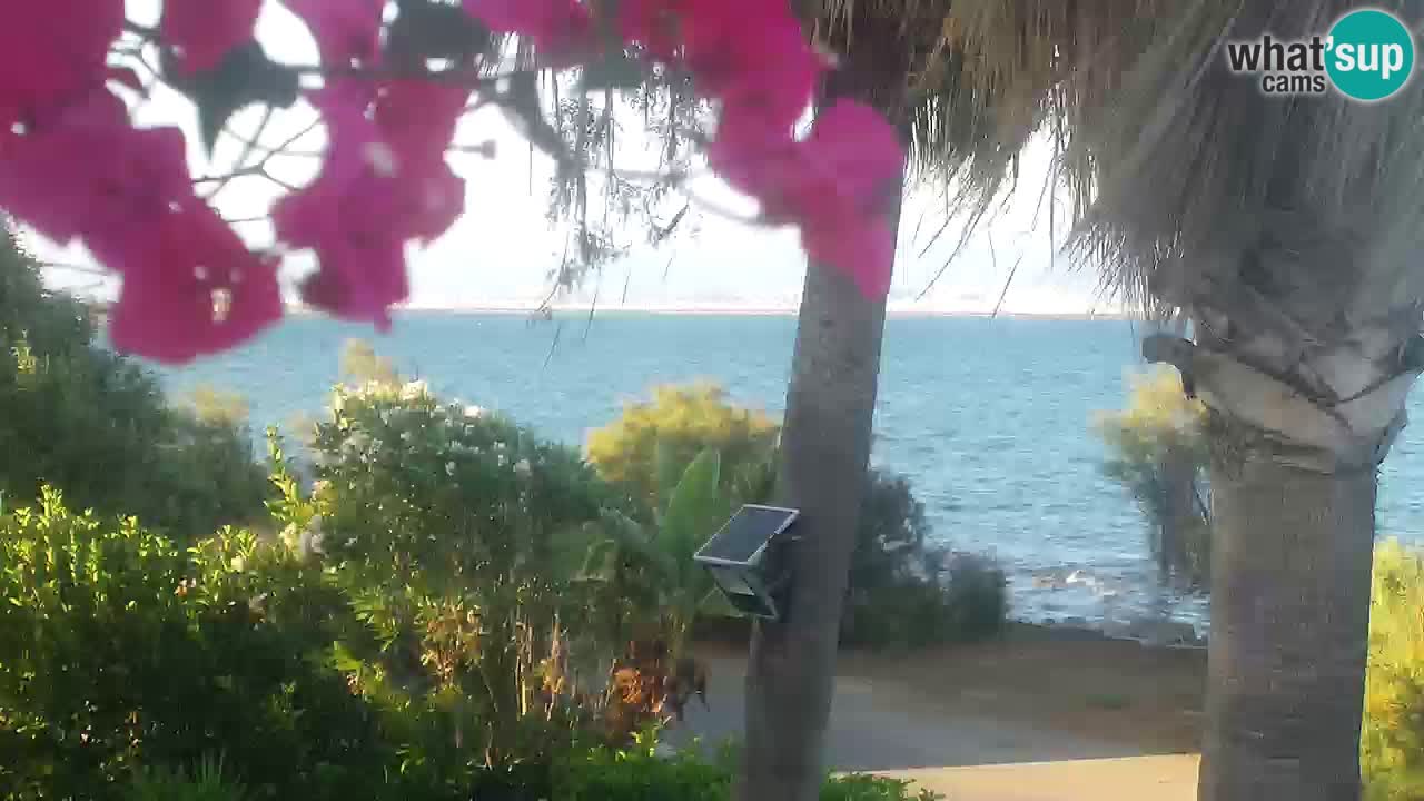Web kamera uživo Capoterra – plaža La Maddalena – Sardinija – Italija