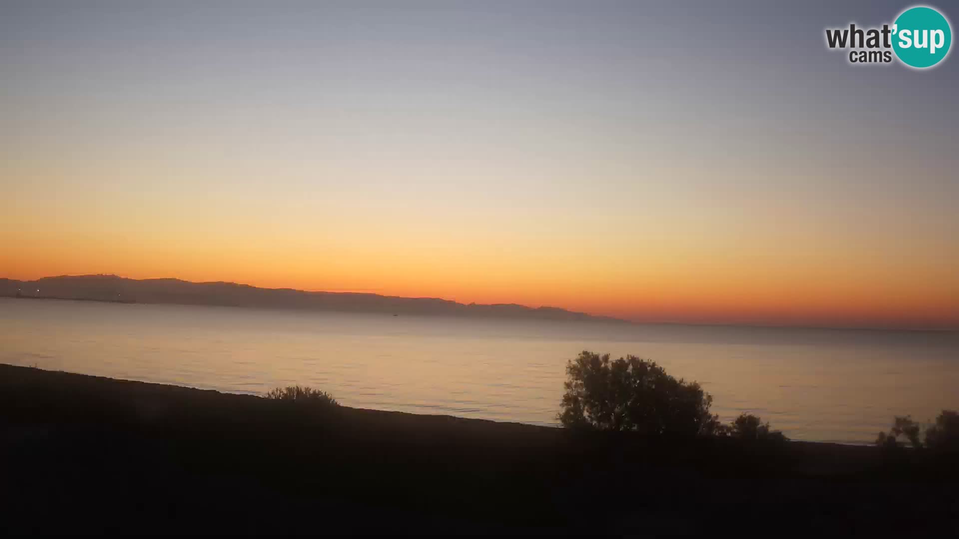 Spletna kamera v živo Capoterra – plaža La Maddalena – Sardinija – Italija