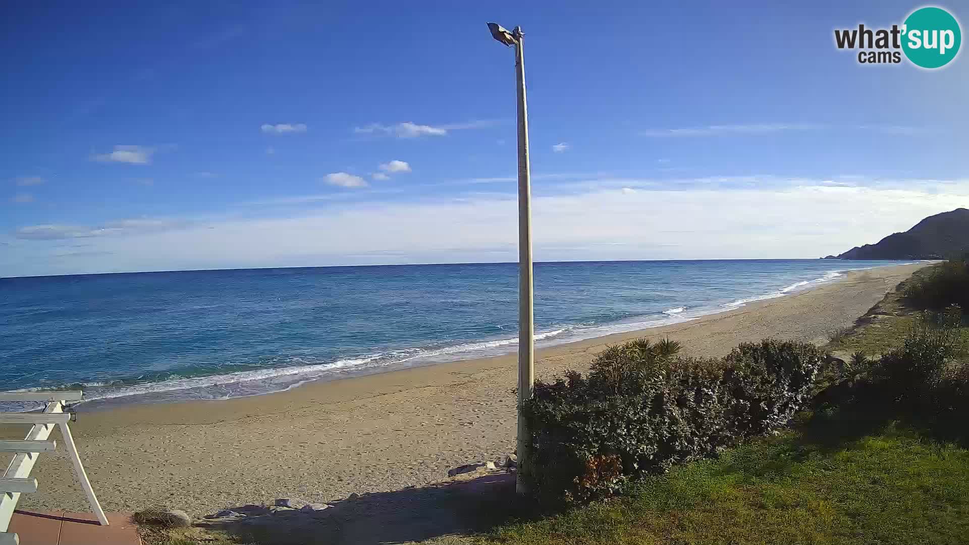 Spletna kamera plaža Museddu – Ogliastra – Sardinija – Italija