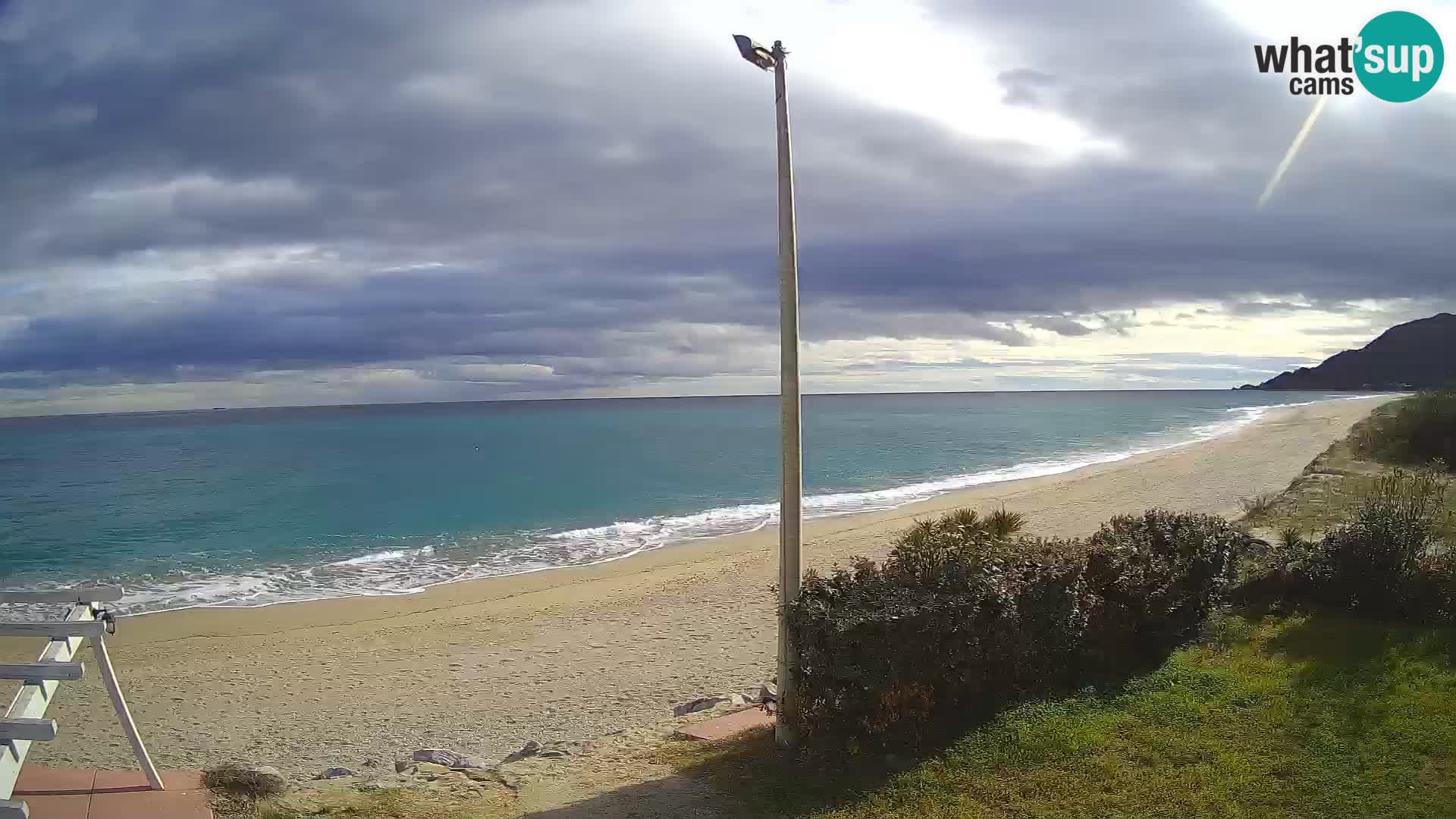 Spletna kamera plaža Museddu – Ogliastra – Sardinija – Italija