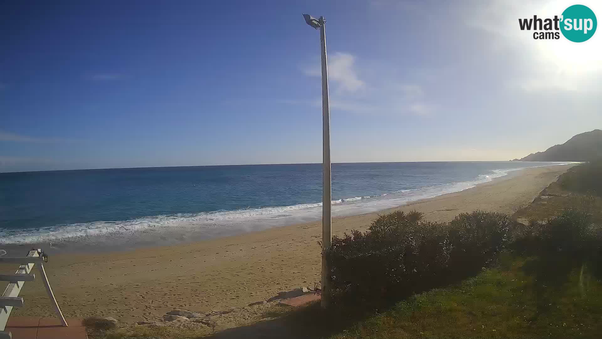 Spletna kamera plaža Museddu – Ogliastra – Sardinija – Italija