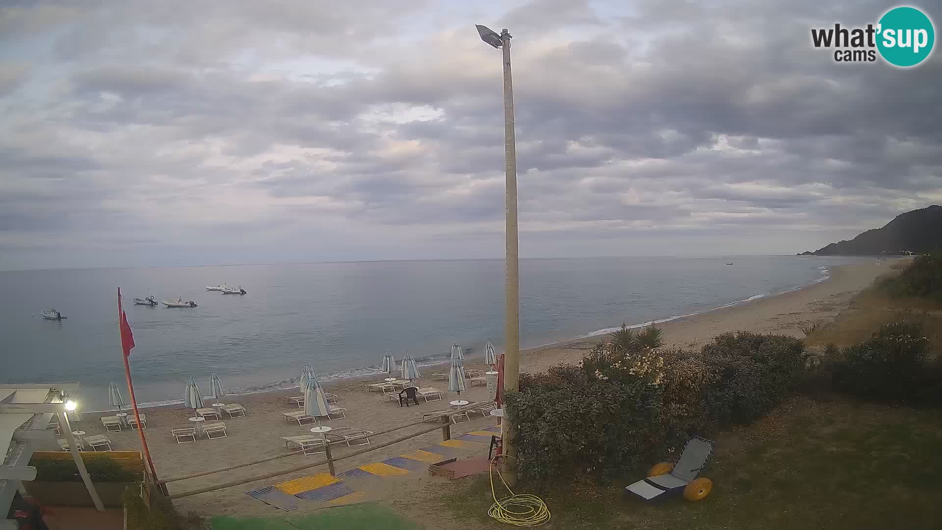 Spletna kamera plaža Museddu – Ogliastra – Sardinija – Italija