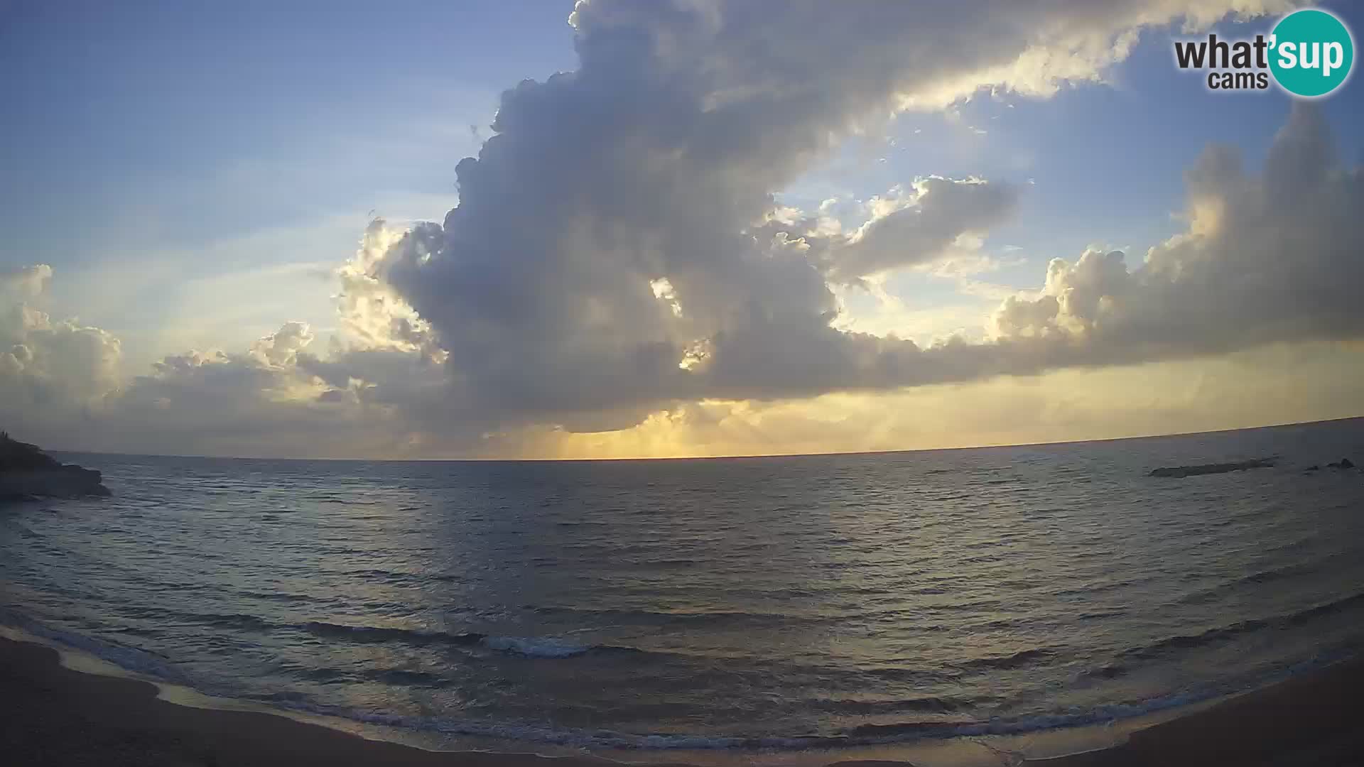 Lu Bagnu webcam en direct Plage d’Ampurias – Castelsardo – Sardaigne – Italie