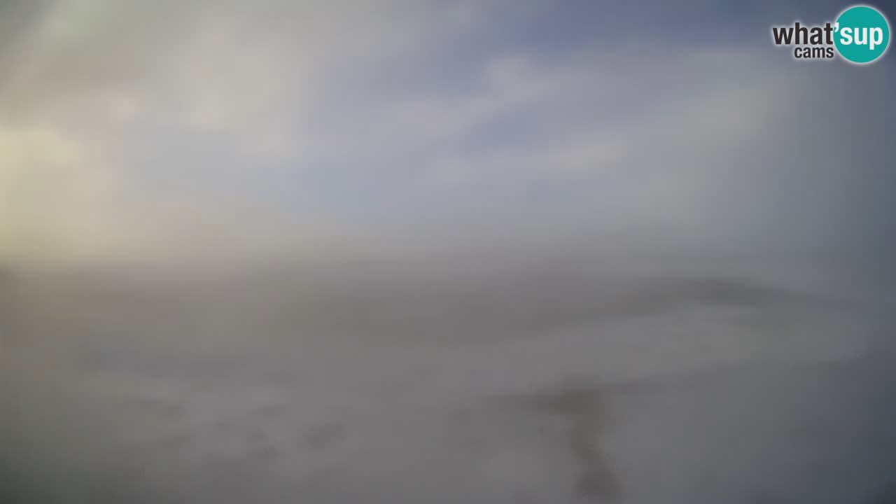 Lu Bagnu webcam en direct Plage d&rsquo;Ampurias – Castelsardo – Sardaigne – Italie