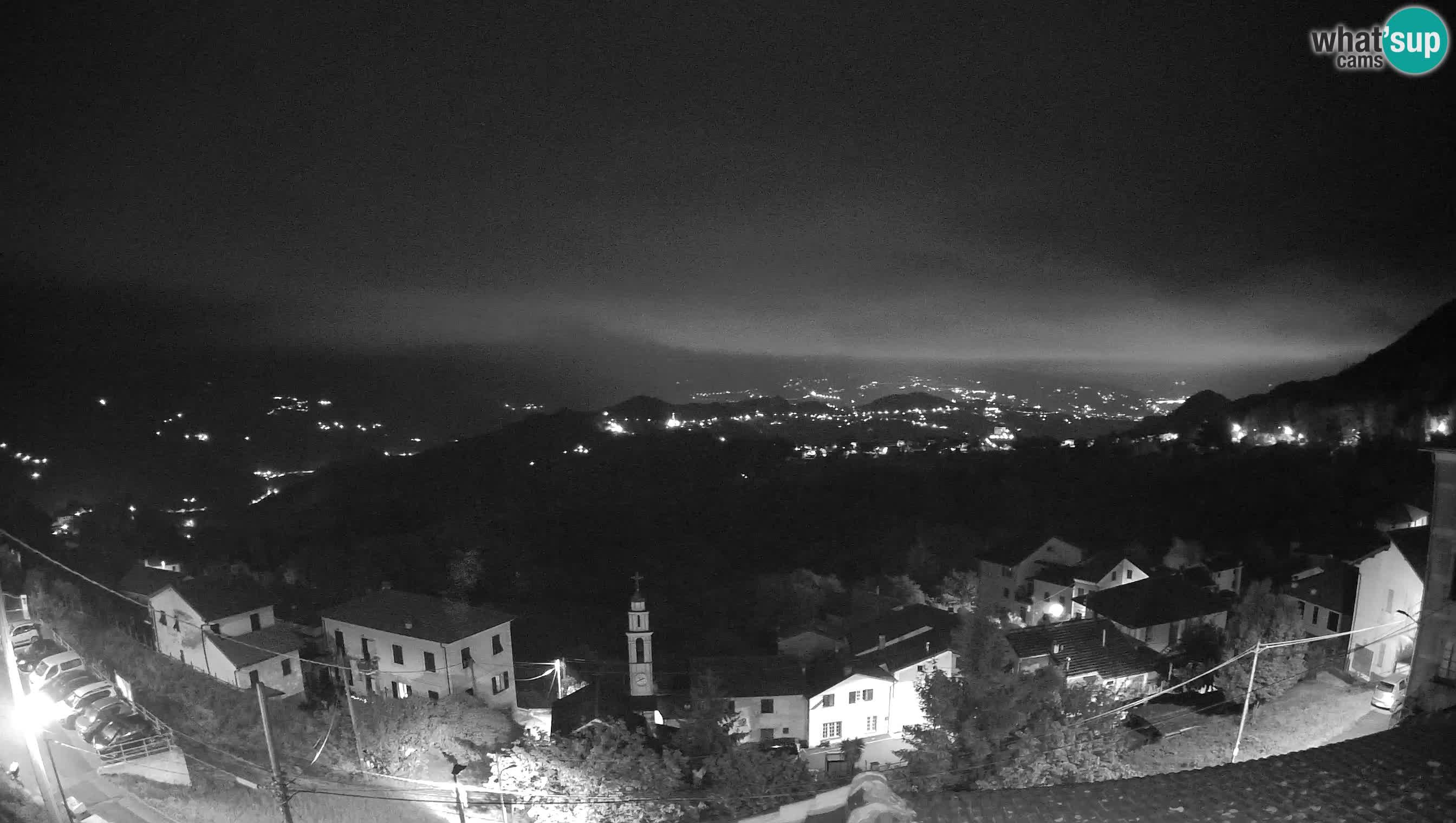 Live Chiavari webcam Villa Oneto