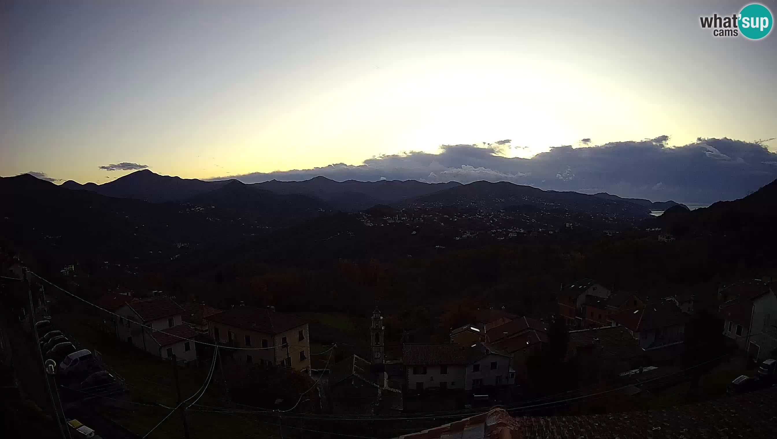 Live Chiavari webcam Villa Oneto