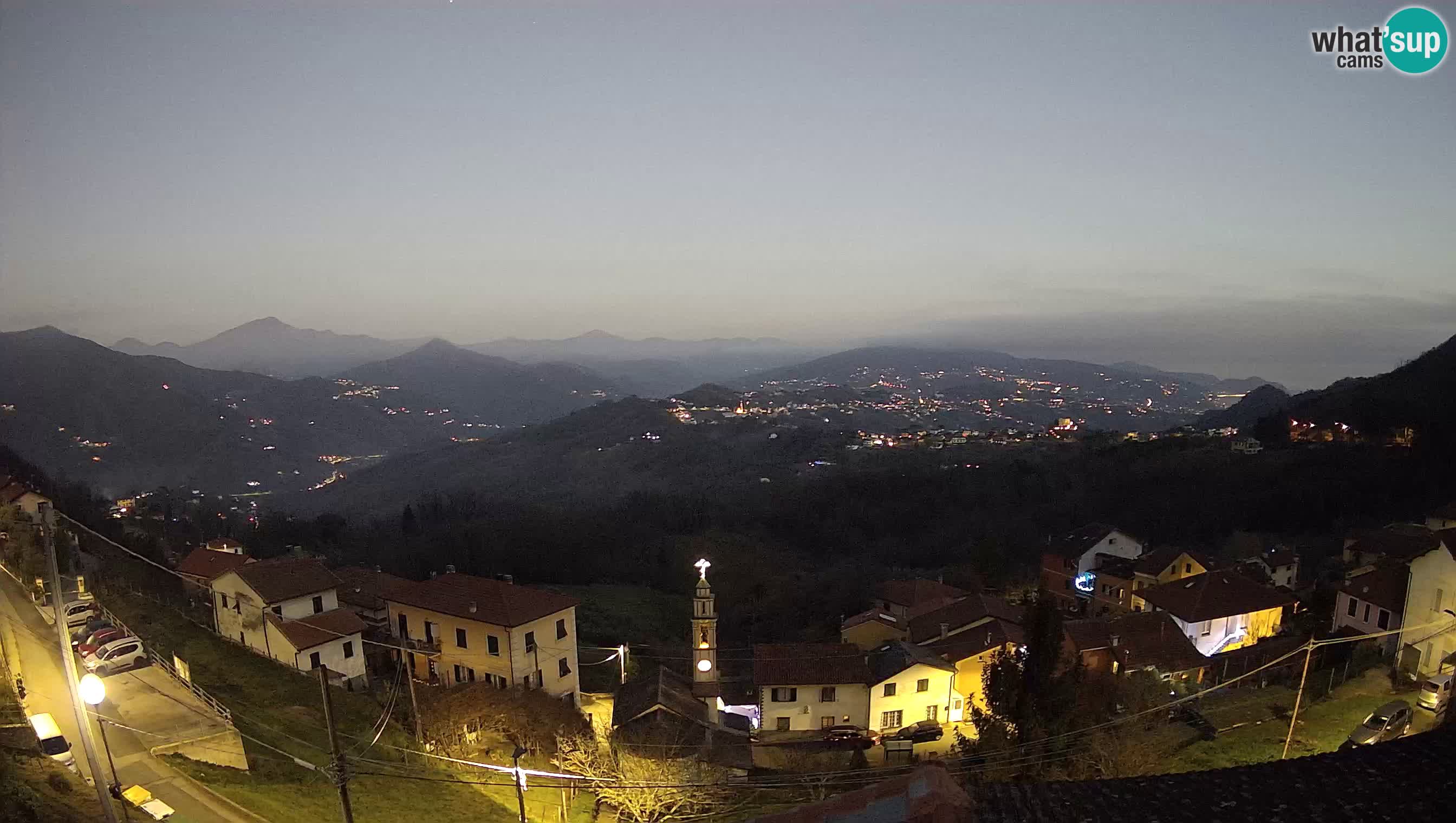 Live Chiavari webcam Villa Oneto