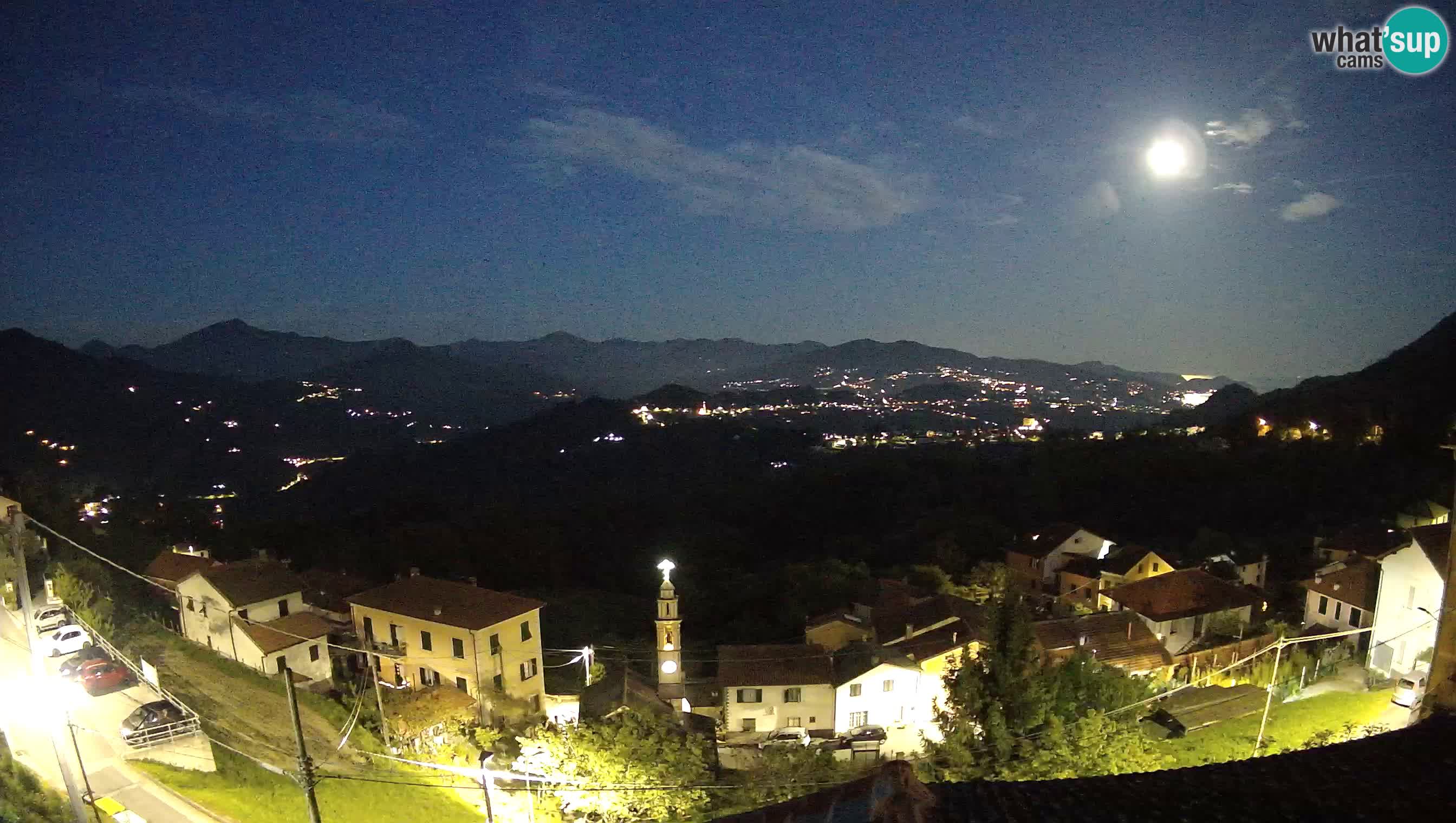 Live Chiavari webcam Villa Oneto