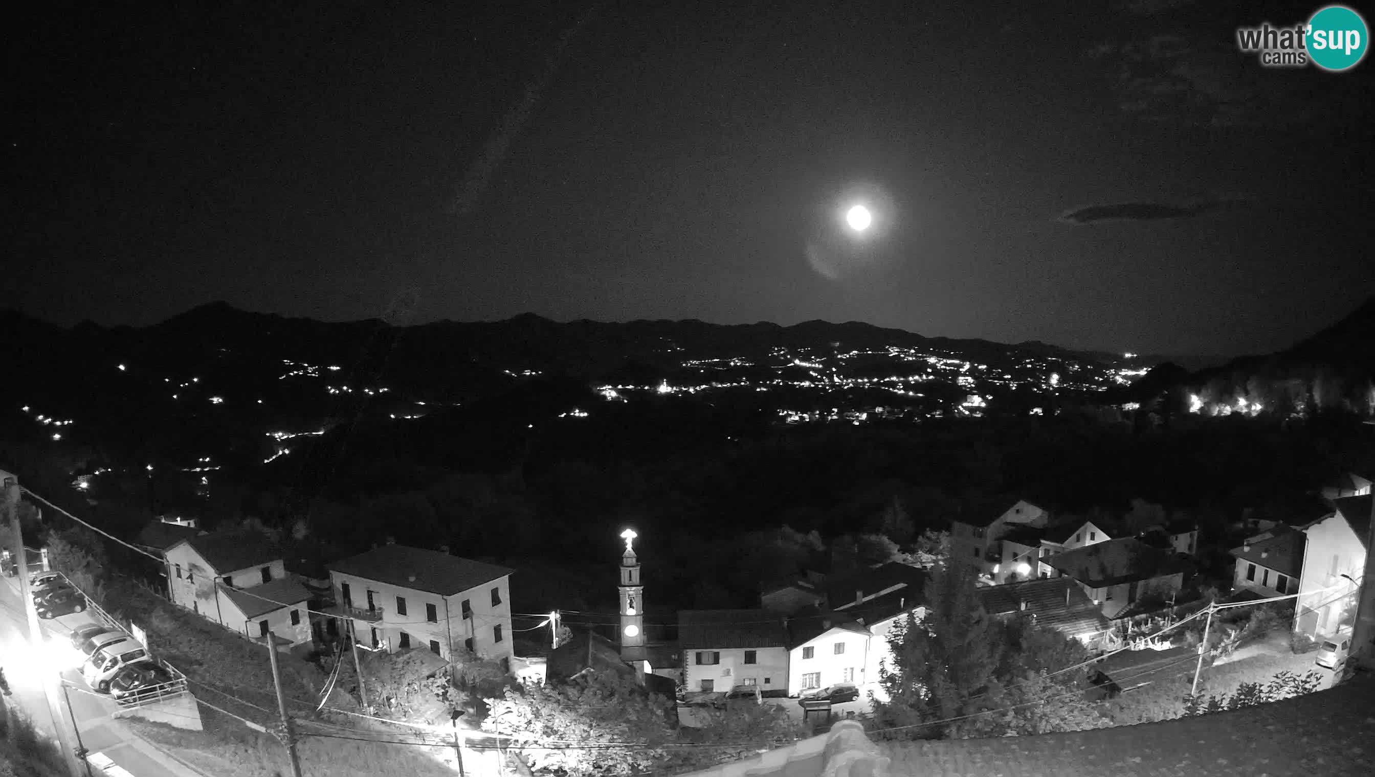 Live Chiavari livecam Villa Oneto – Leivi