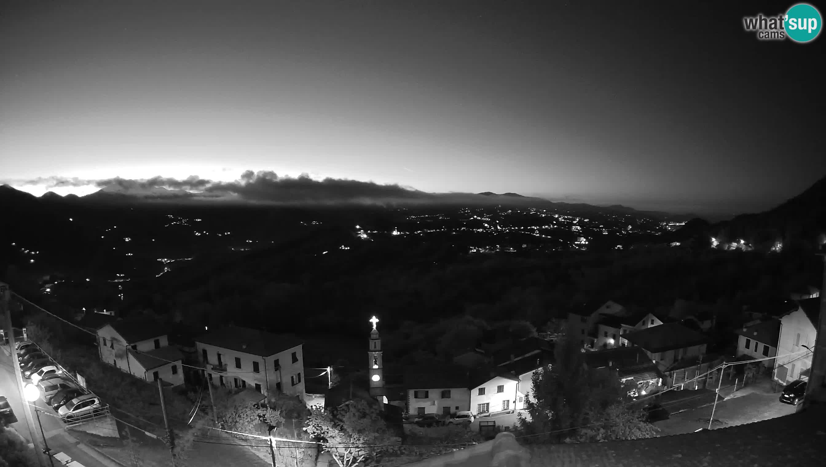Live Chiavari webcam Villa Oneto