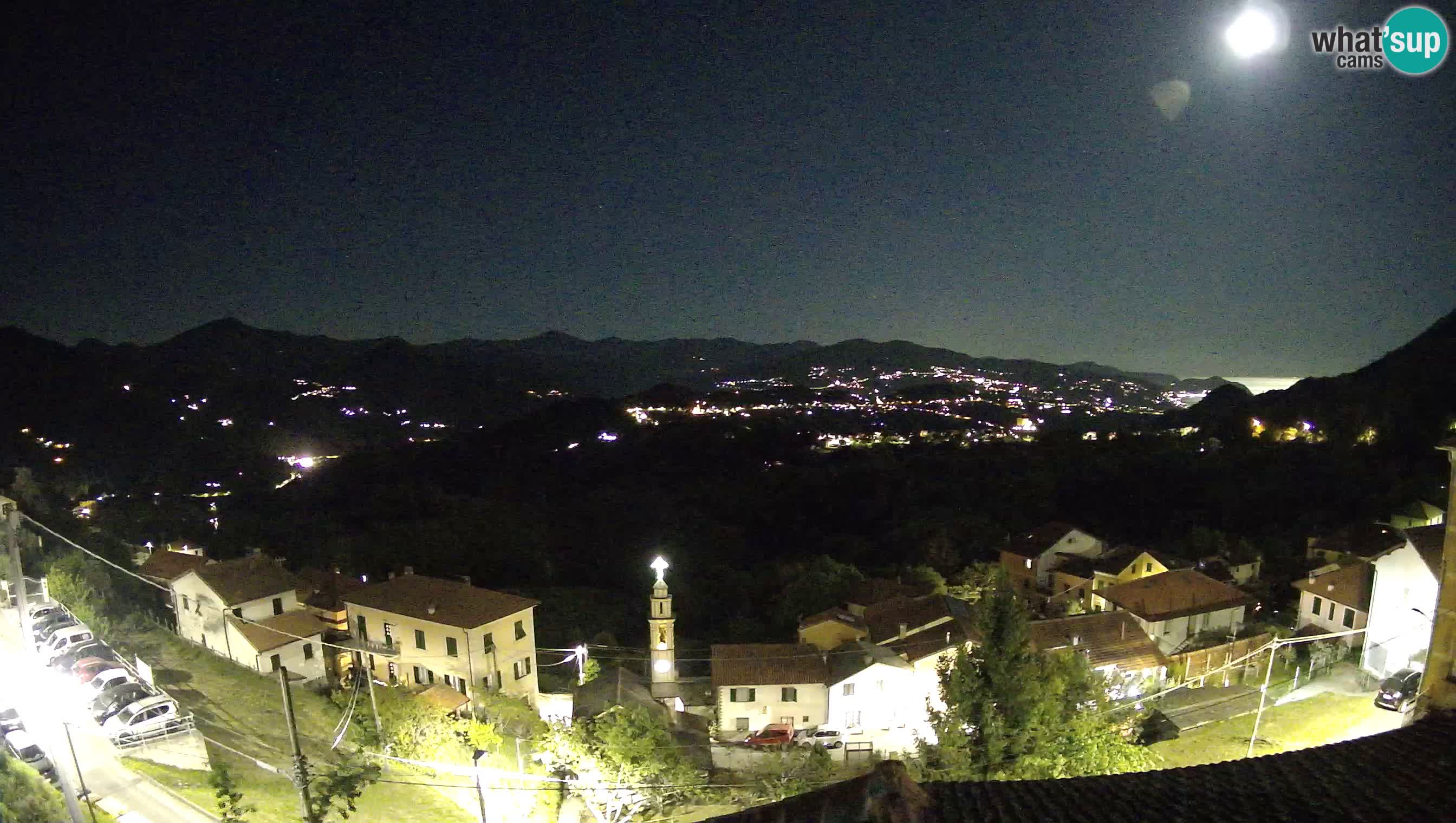 Live Chiavari webcam Villa Oneto