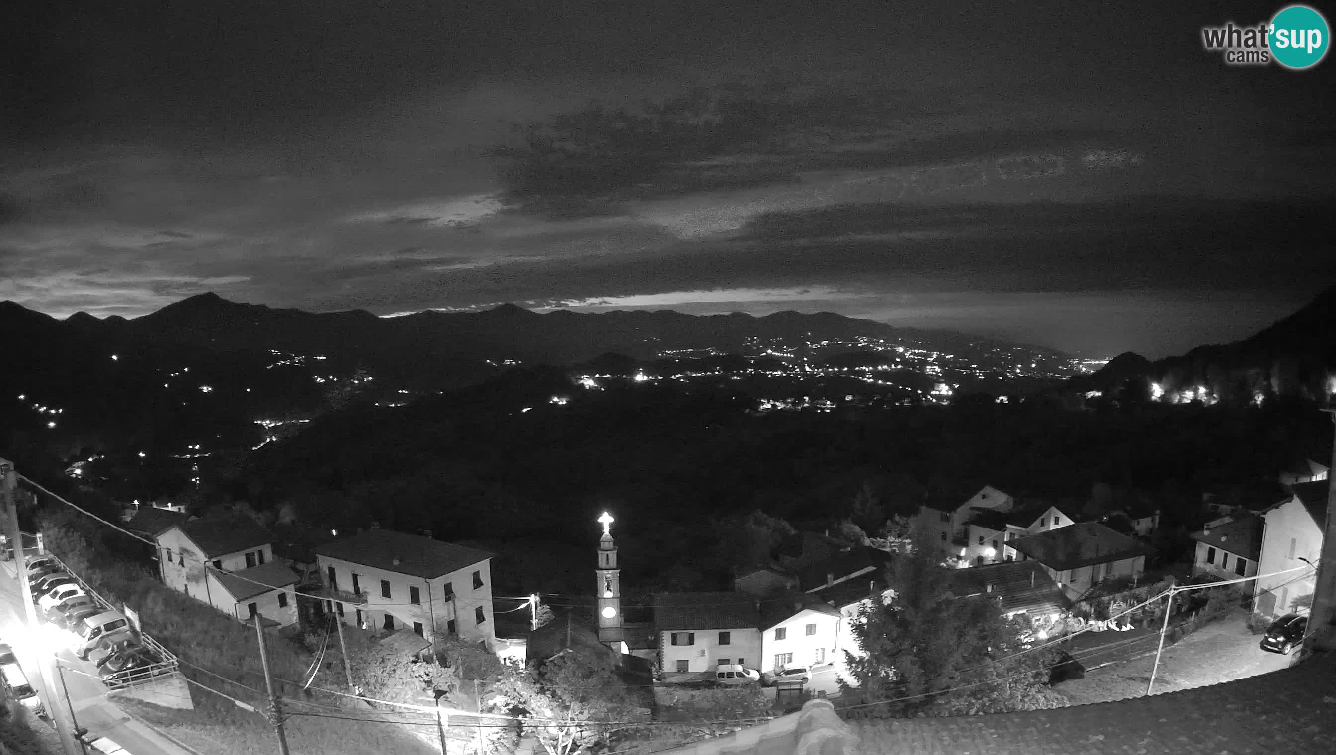 Live Chiavari webcam Villa Oneto