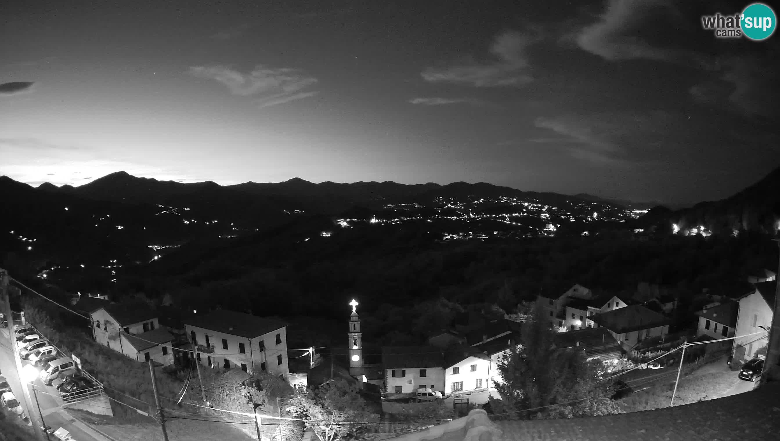 Live Chiavari webcam Villa Oneto
