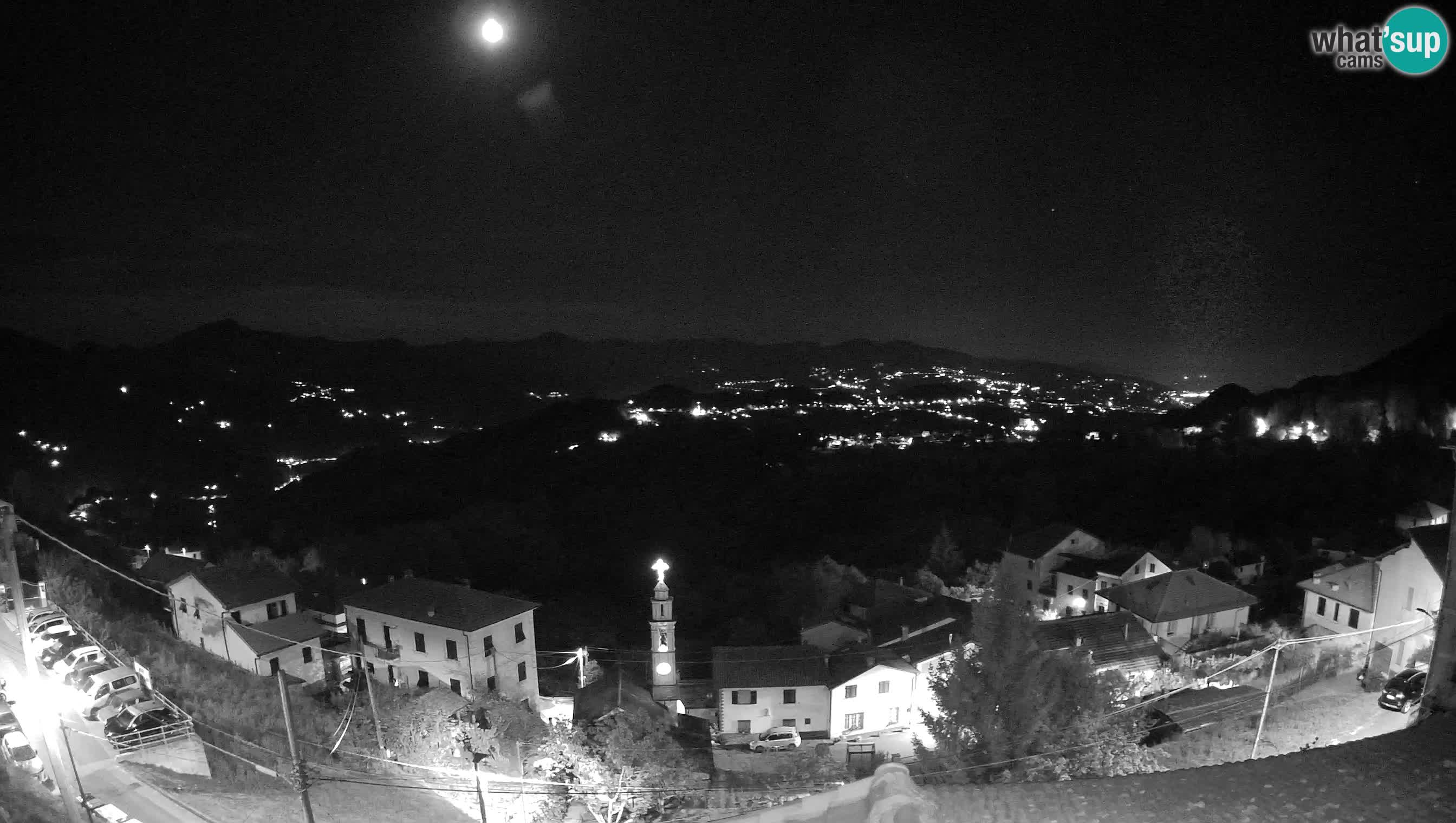 Live Chiavari webcam Villa Oneto