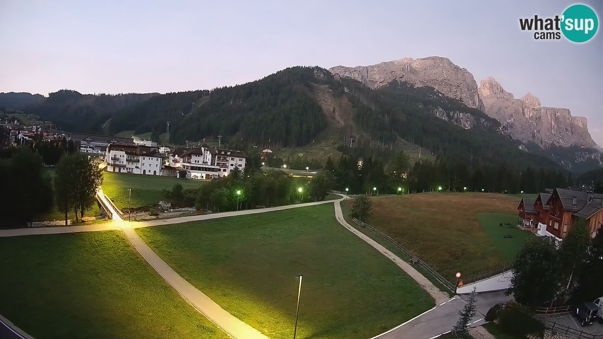 Webcam Corvara in Badia: Spectacular Views of the Sella Group