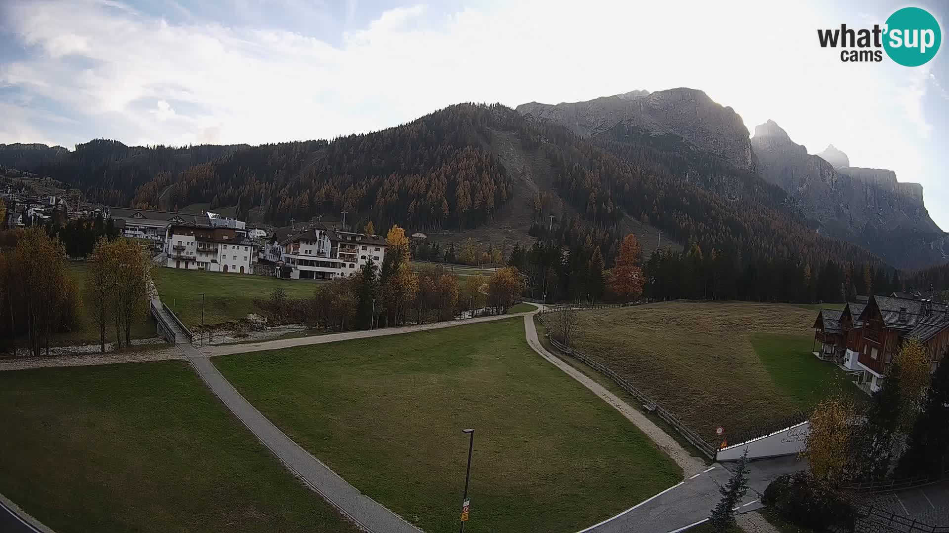 Live cam Corvara | Vues spectaculaires sur le groupe Sella