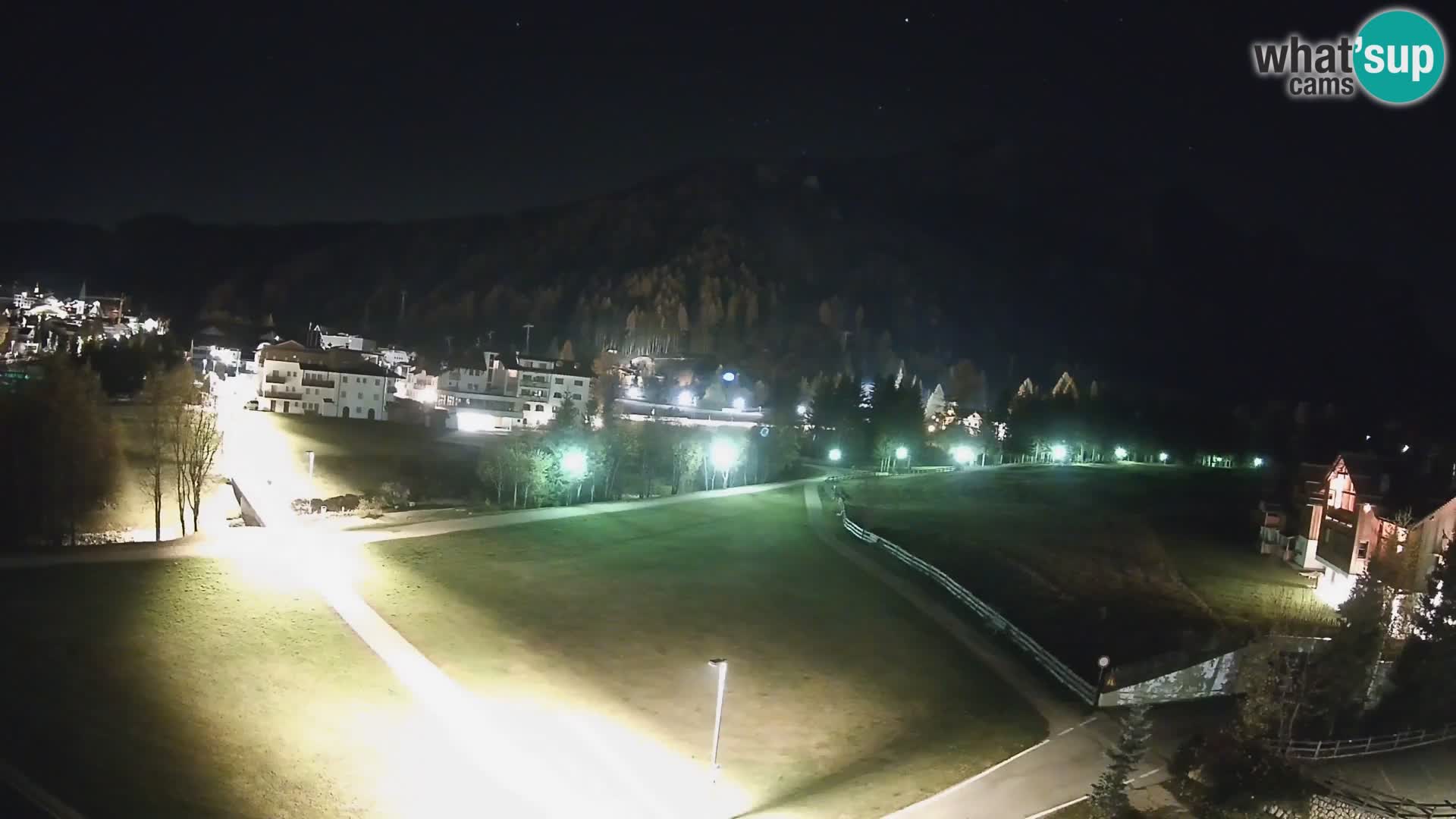 Live cam Corvara | Vues spectaculaires sur le groupe Sella