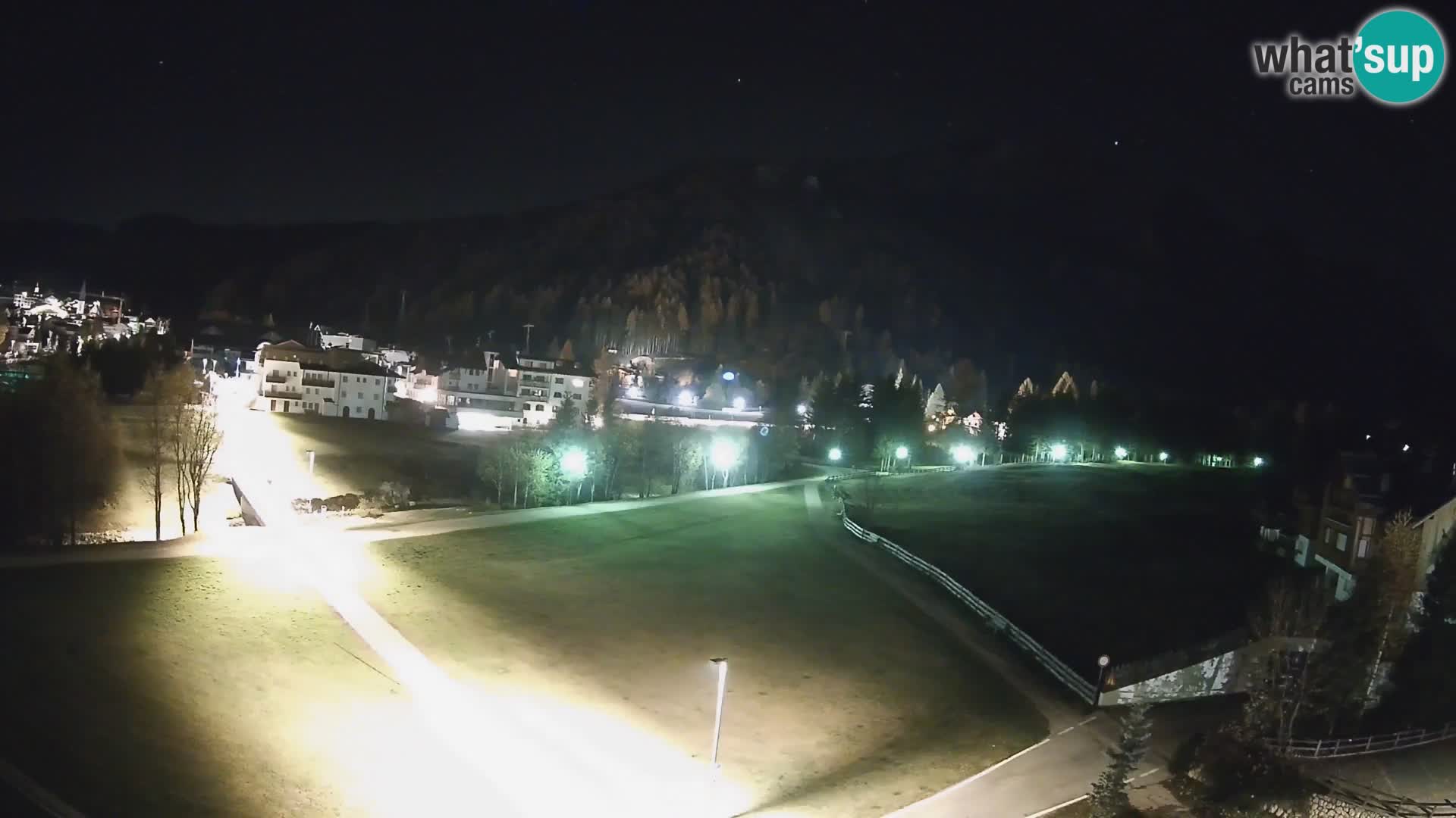 Live cam Corvara | Vues spectaculaires sur le groupe Sella