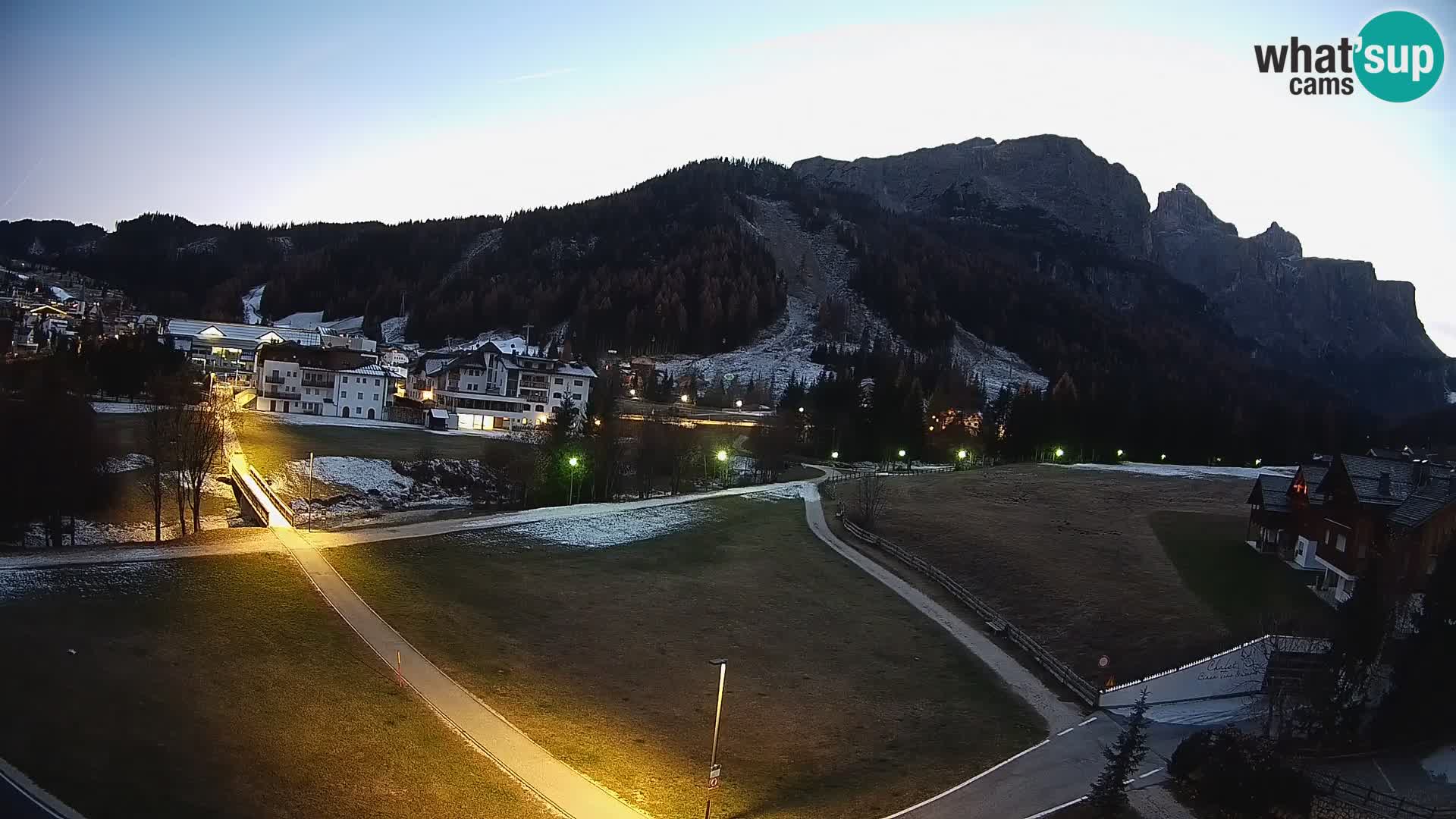 Webcam Corvara in Badia: Spectacular Views of the Sella Group