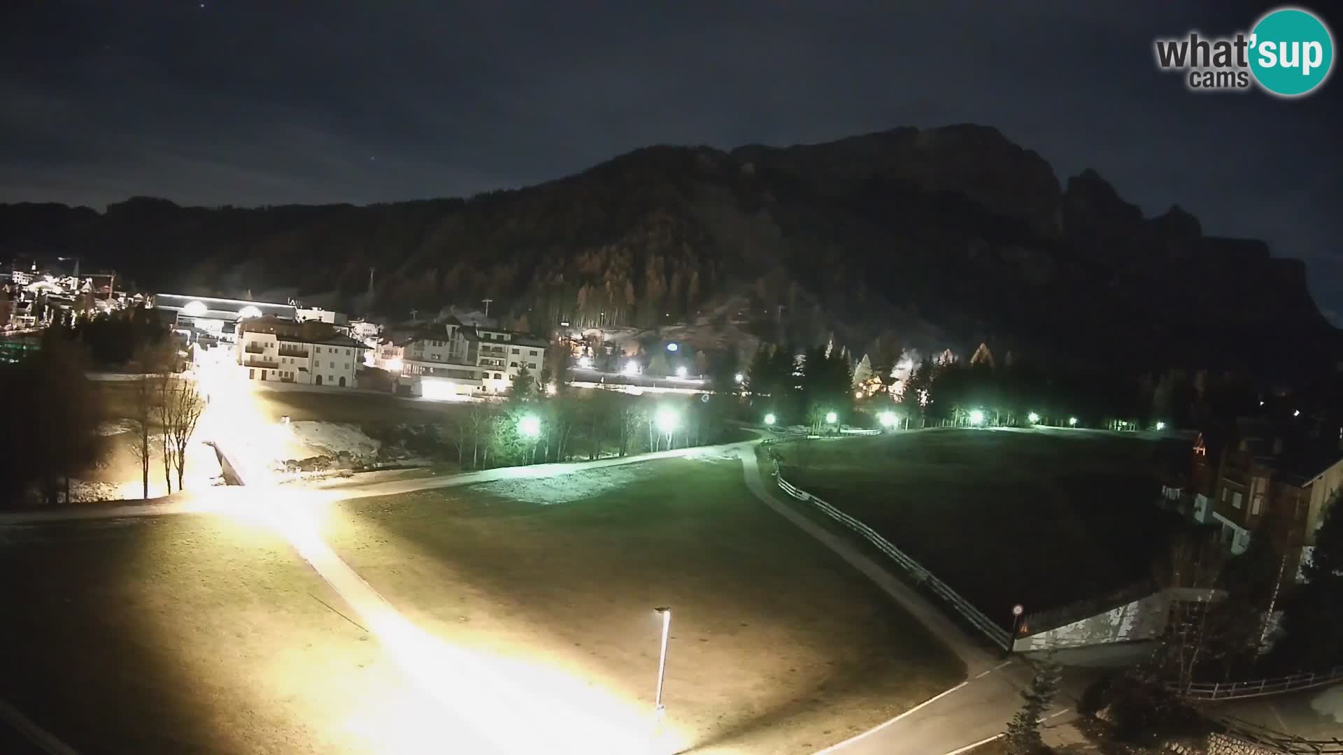 Live cam Corvara | Vues spectaculaires sur le groupe Sella