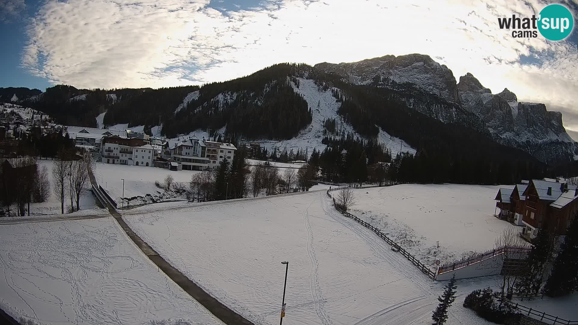 Corvara webcam | Spektakuläre Ausblicke auf die Sellagruppe