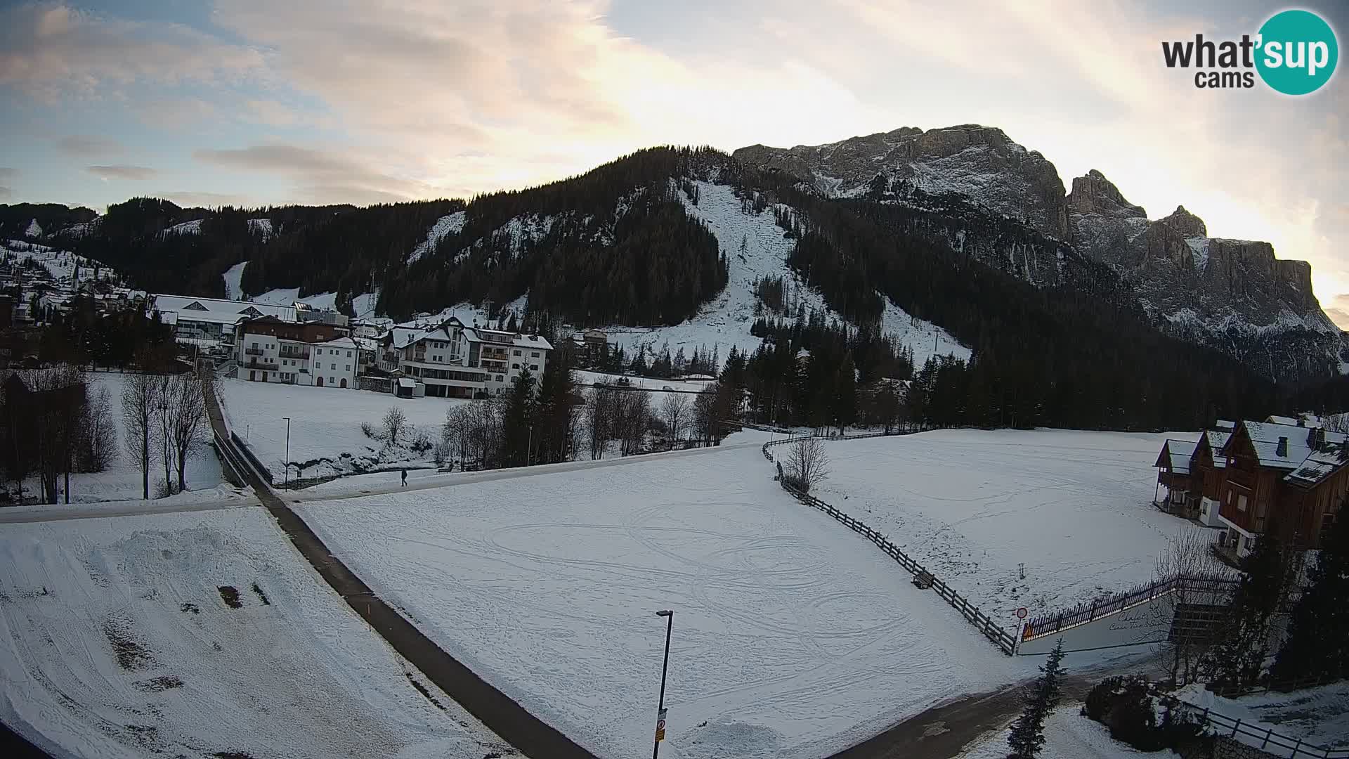 Webcam Corvara | Vista spettacolare Gruppo del Sella