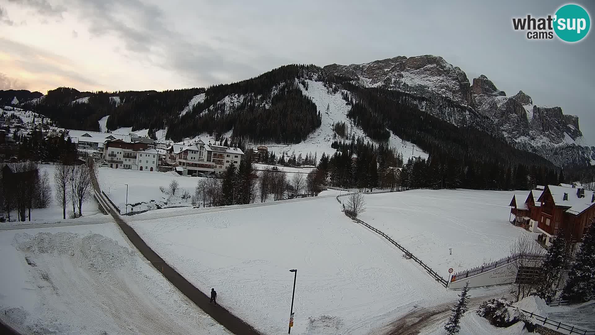 Webcam Corvara in Badia: Spectacular Views of the Sella Group