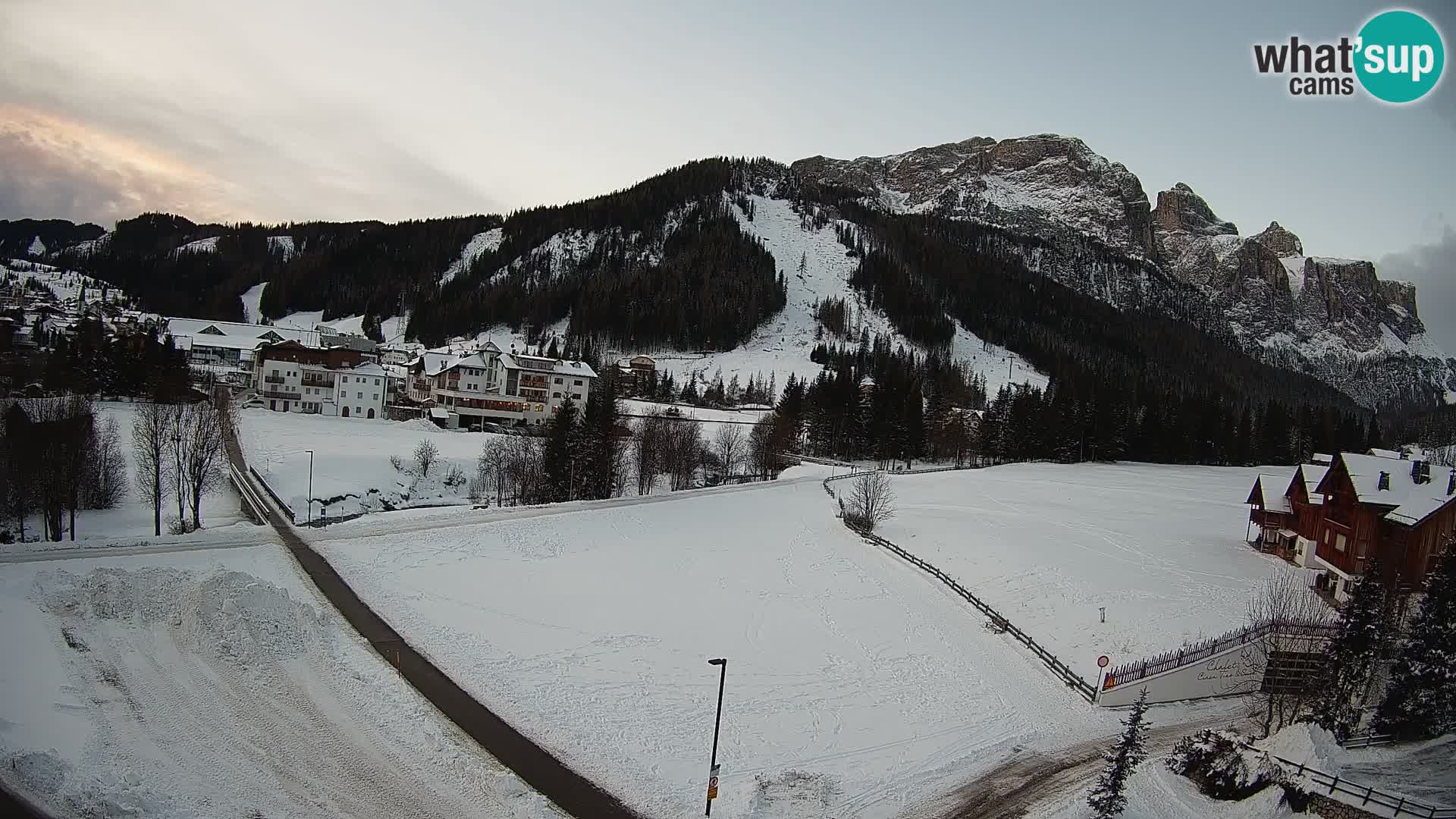 Corvara webcam | Spektakuläre Ausblicke auf die Sellagruppe