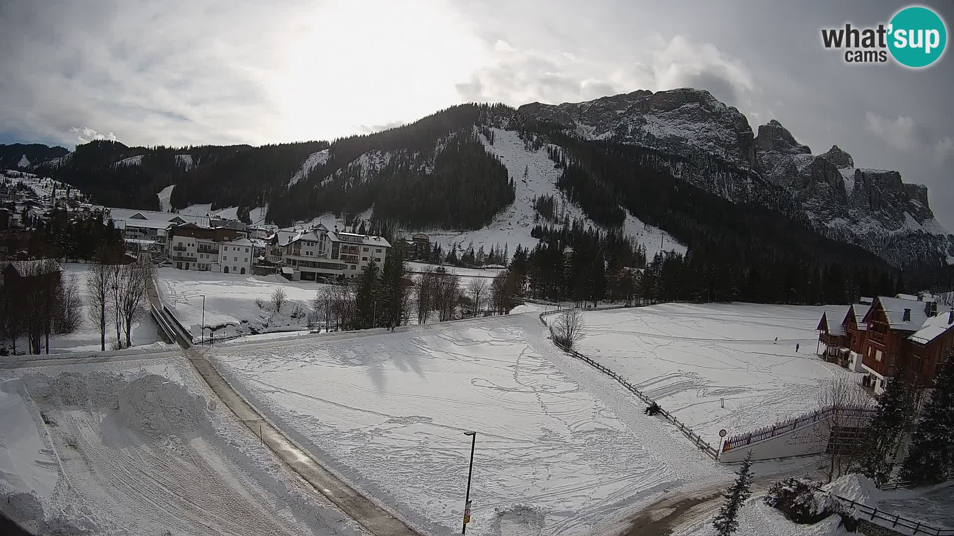 Webcam Corvara in Badia: Spectacular Views of the Sella Group