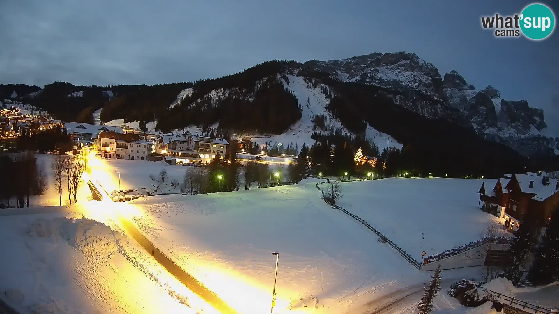 Live cam Corvara | Vues spectaculaires sur le groupe Sella