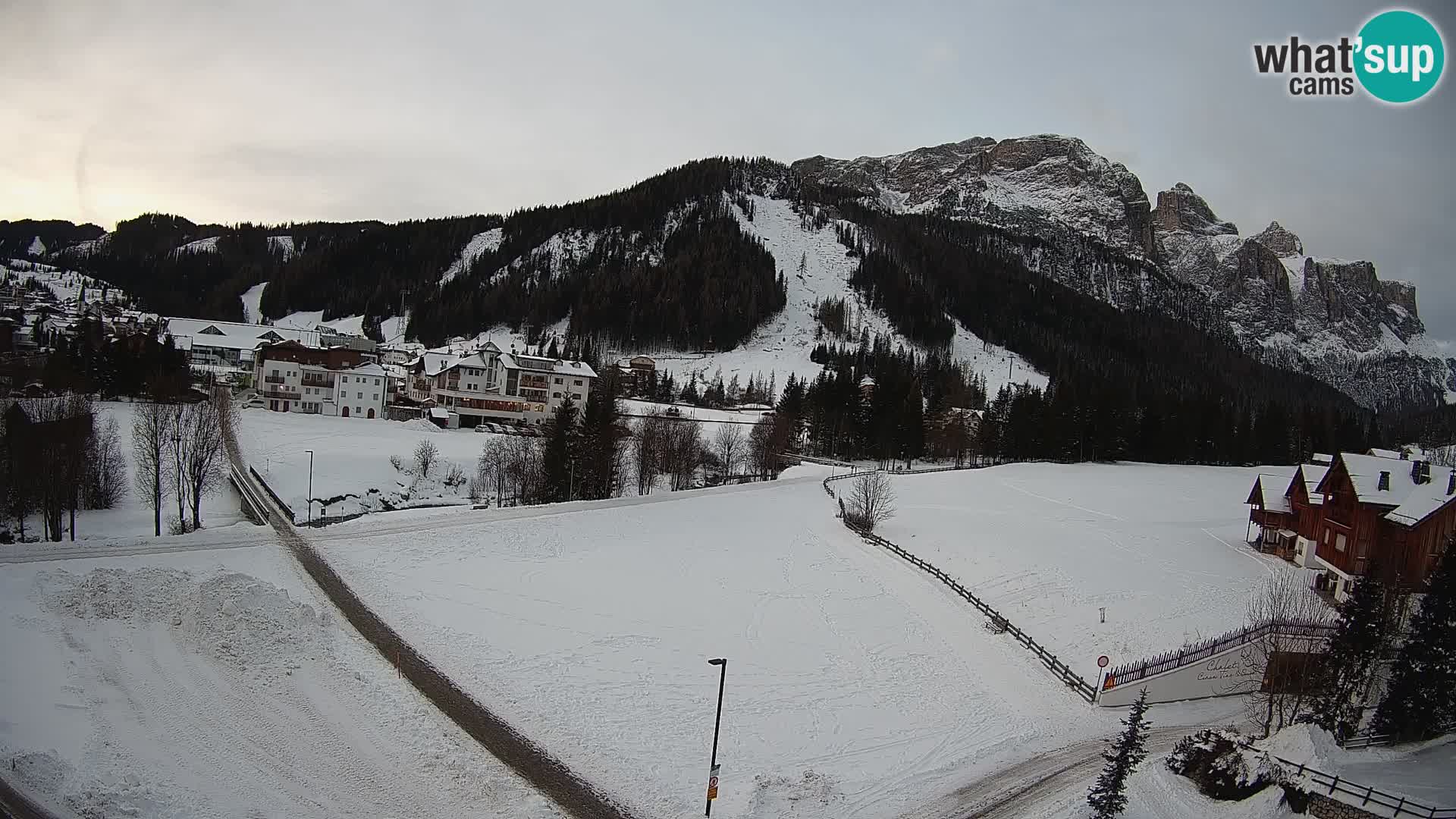 Webcam Corvara in Badia: Spectacular Views of the Sella Group