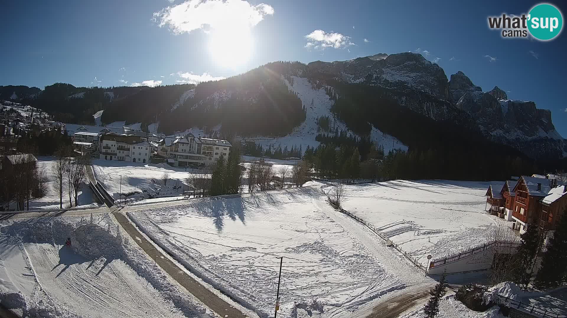 Live cam Corvara | Vues spectaculaires sur le groupe Sella