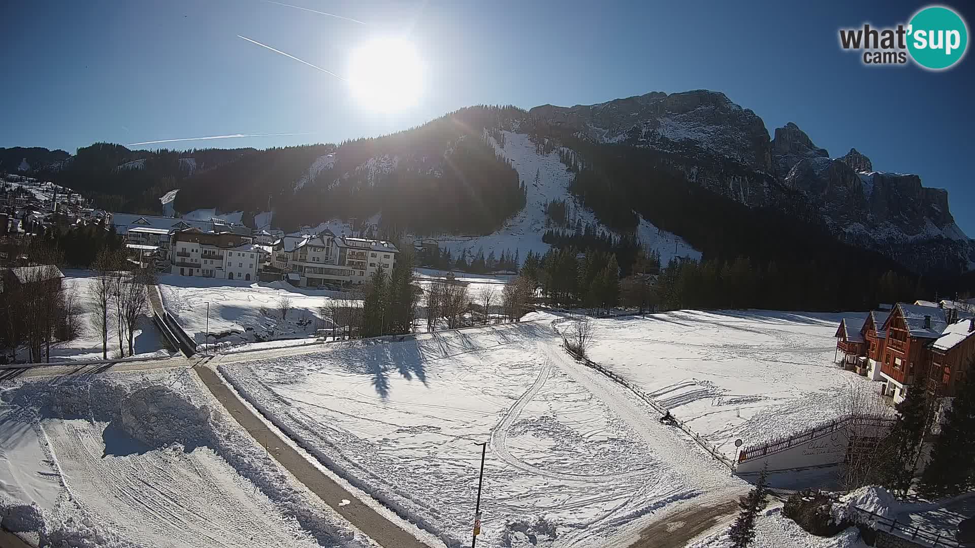 Live cam Corvara | Vues spectaculaires sur le groupe Sella