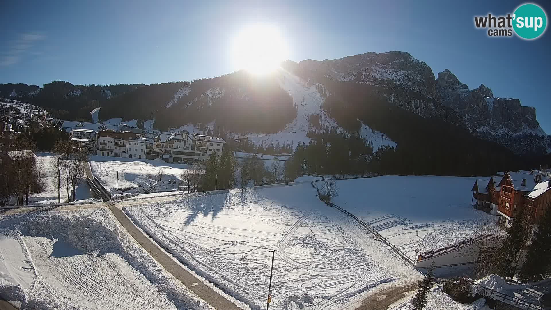 Webcam Corvara in Badia: Spectacular Views of the Sella Group