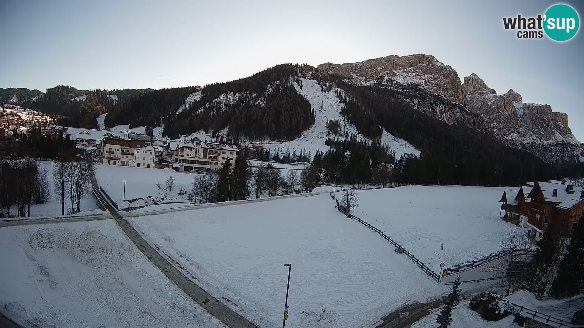 Live cam Corvara | Vues spectaculaires sur le groupe Sella