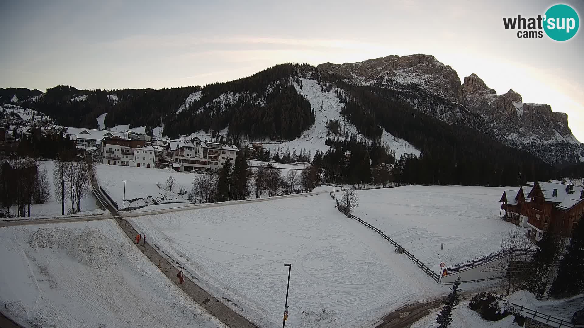 Webcam Corvara in Badia: Spectacular Views of the Sella Group